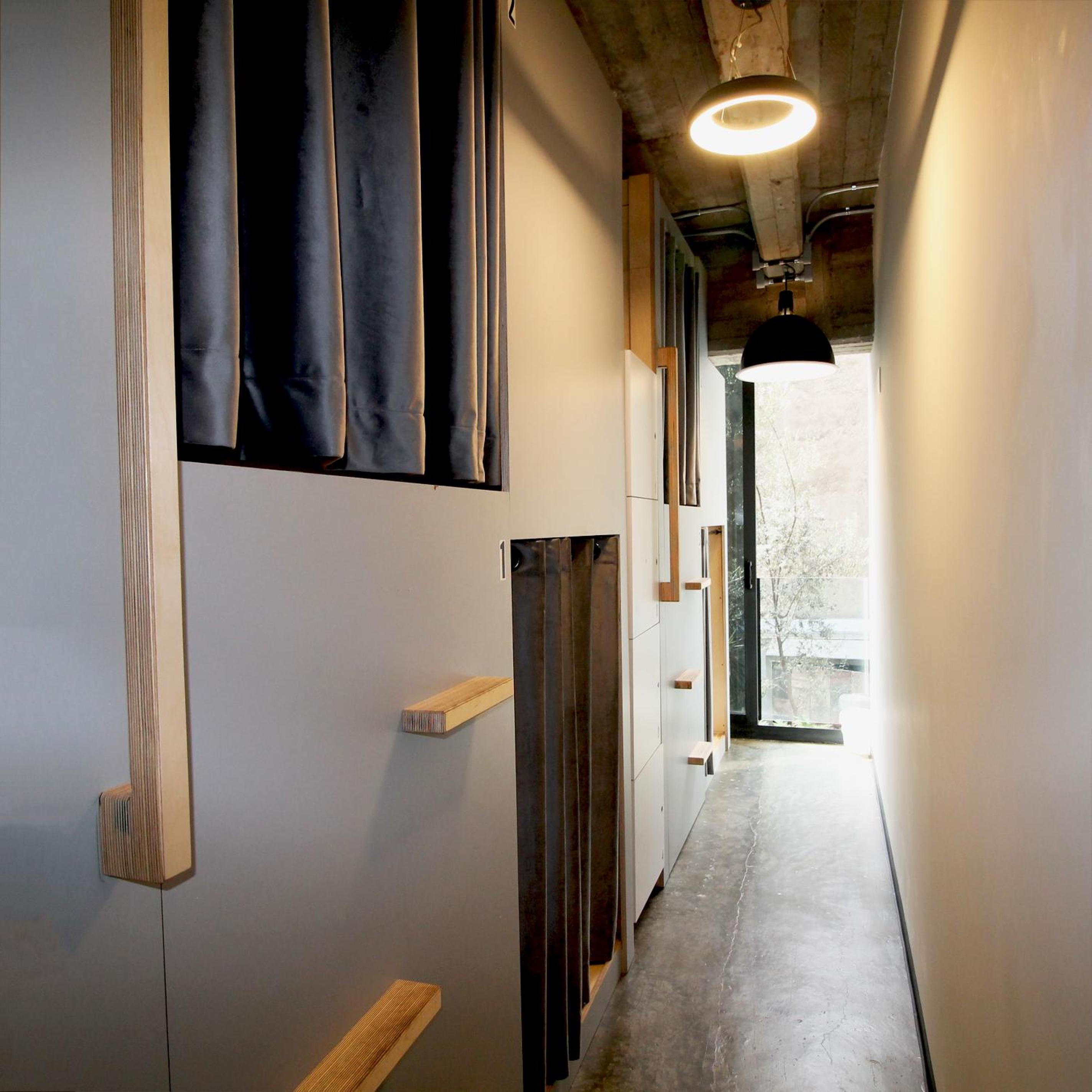 Bed in 4-Bed Female Dormitory Room photo 3