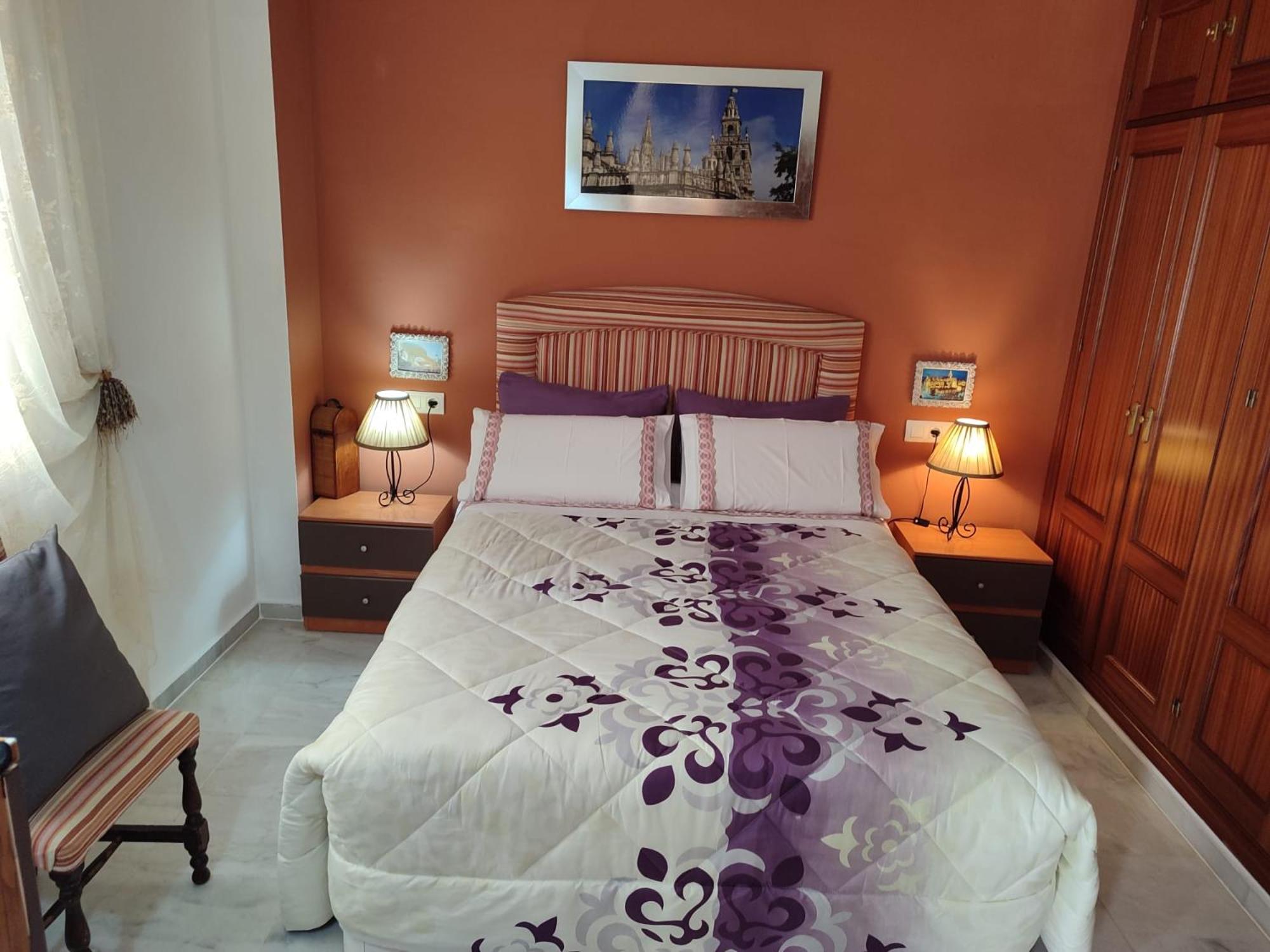 One-Bedroom Apartment - Photo 1