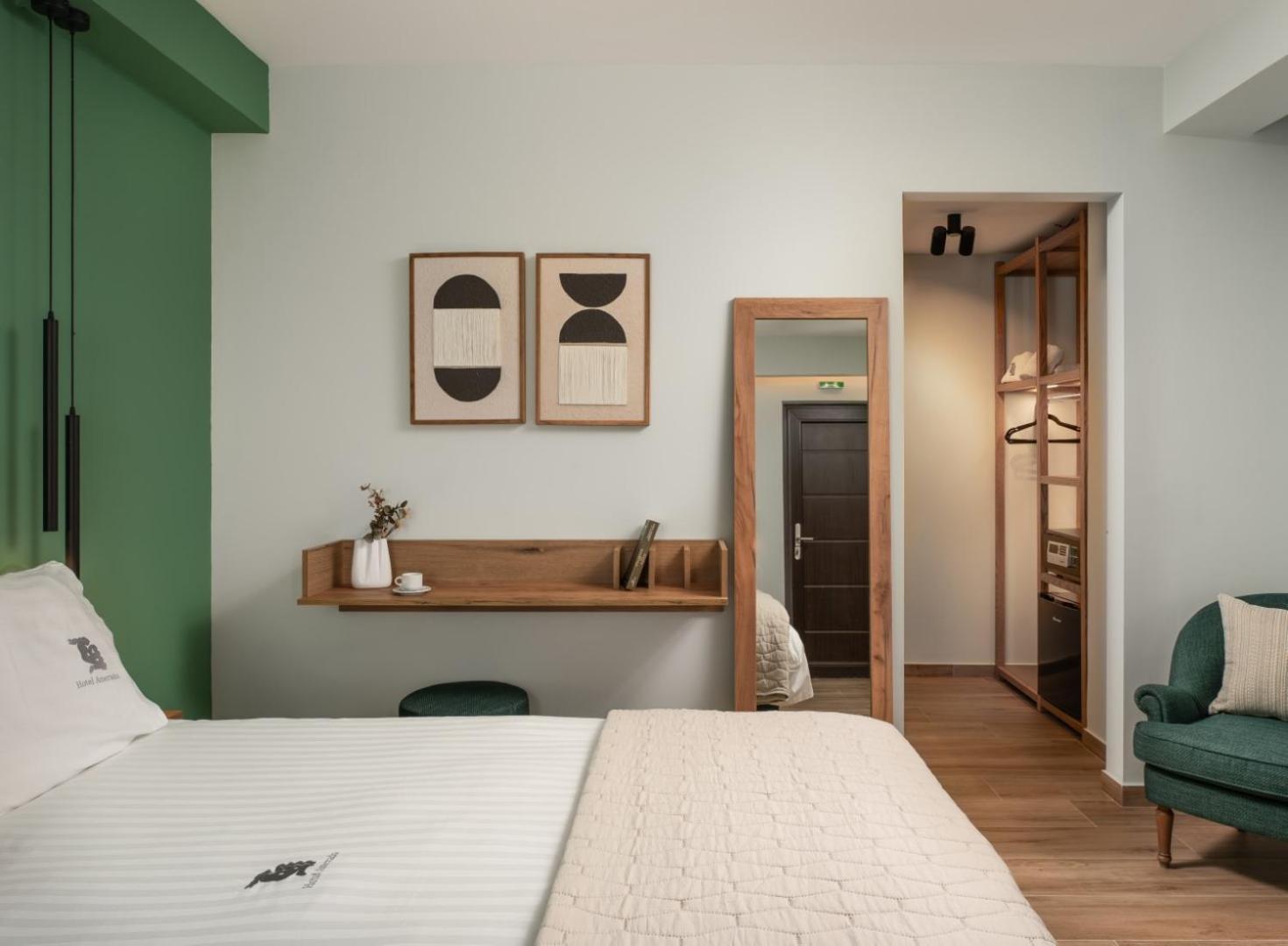Superior Double Room - Photo 12