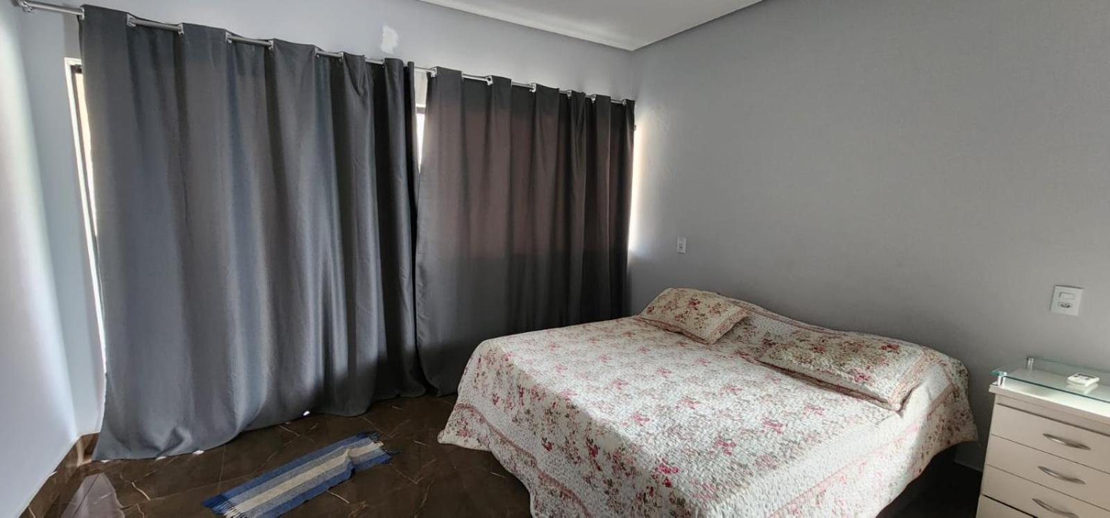 Four-Bedroom House photo 1