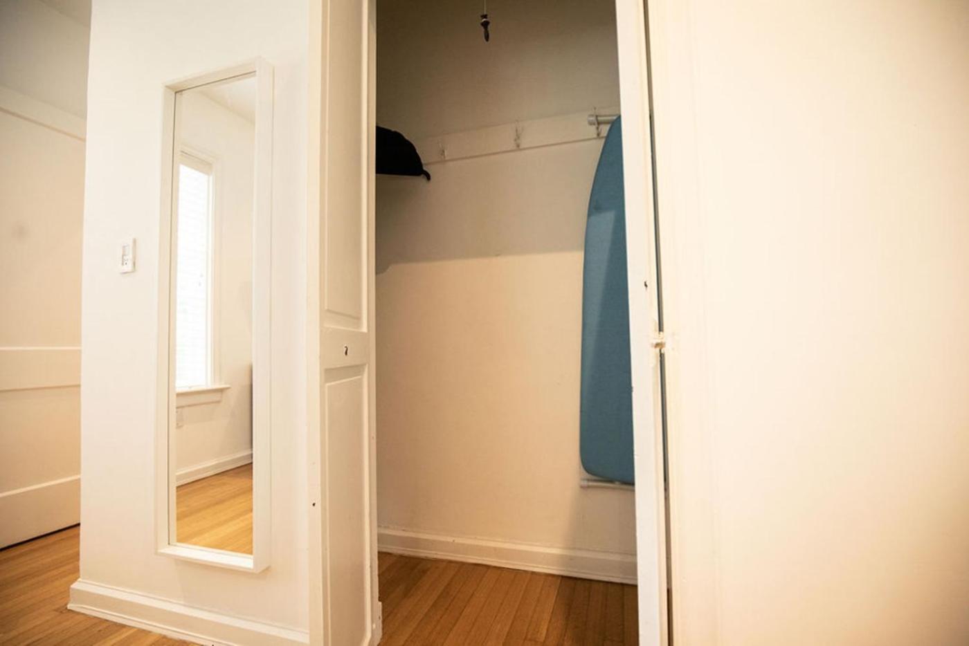 Deluxe Double Room with Balcony photo 2