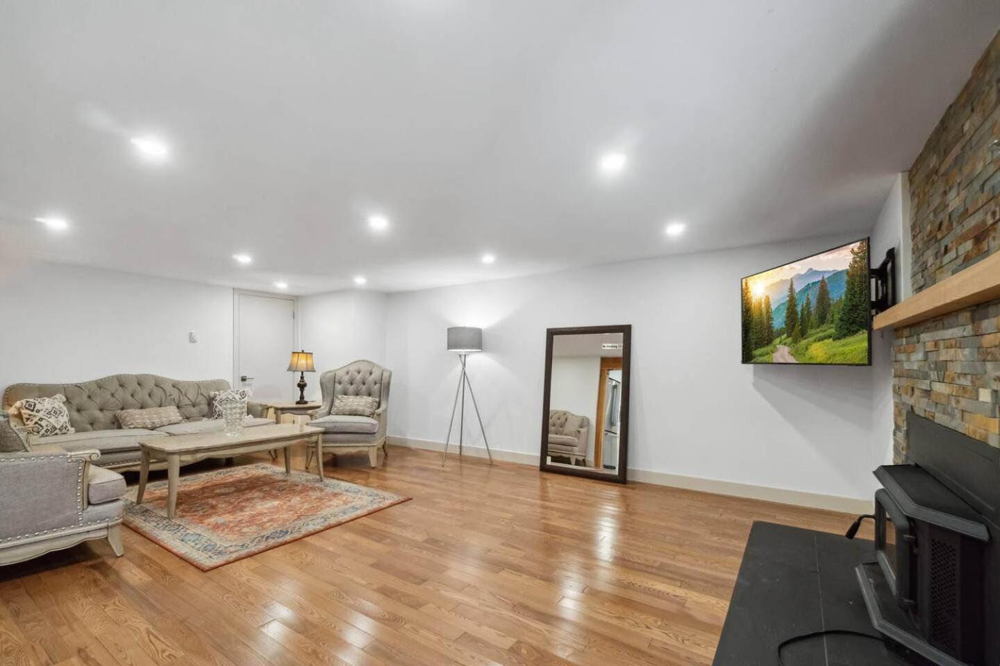 Two-Bedroom House photo 1