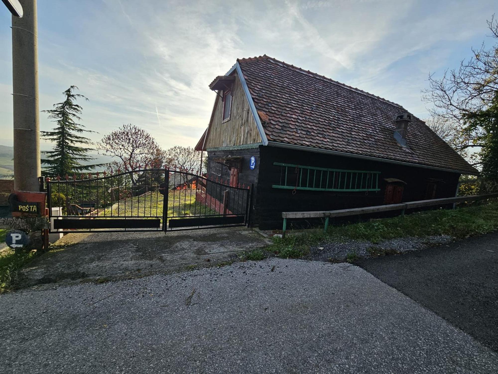Two-Bedroom House photo 2
