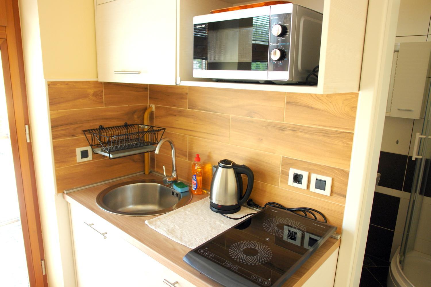 One-Bedroom Apartment - Photo 7