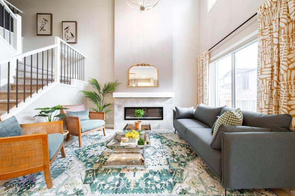 Three-Bedroom House photo 1