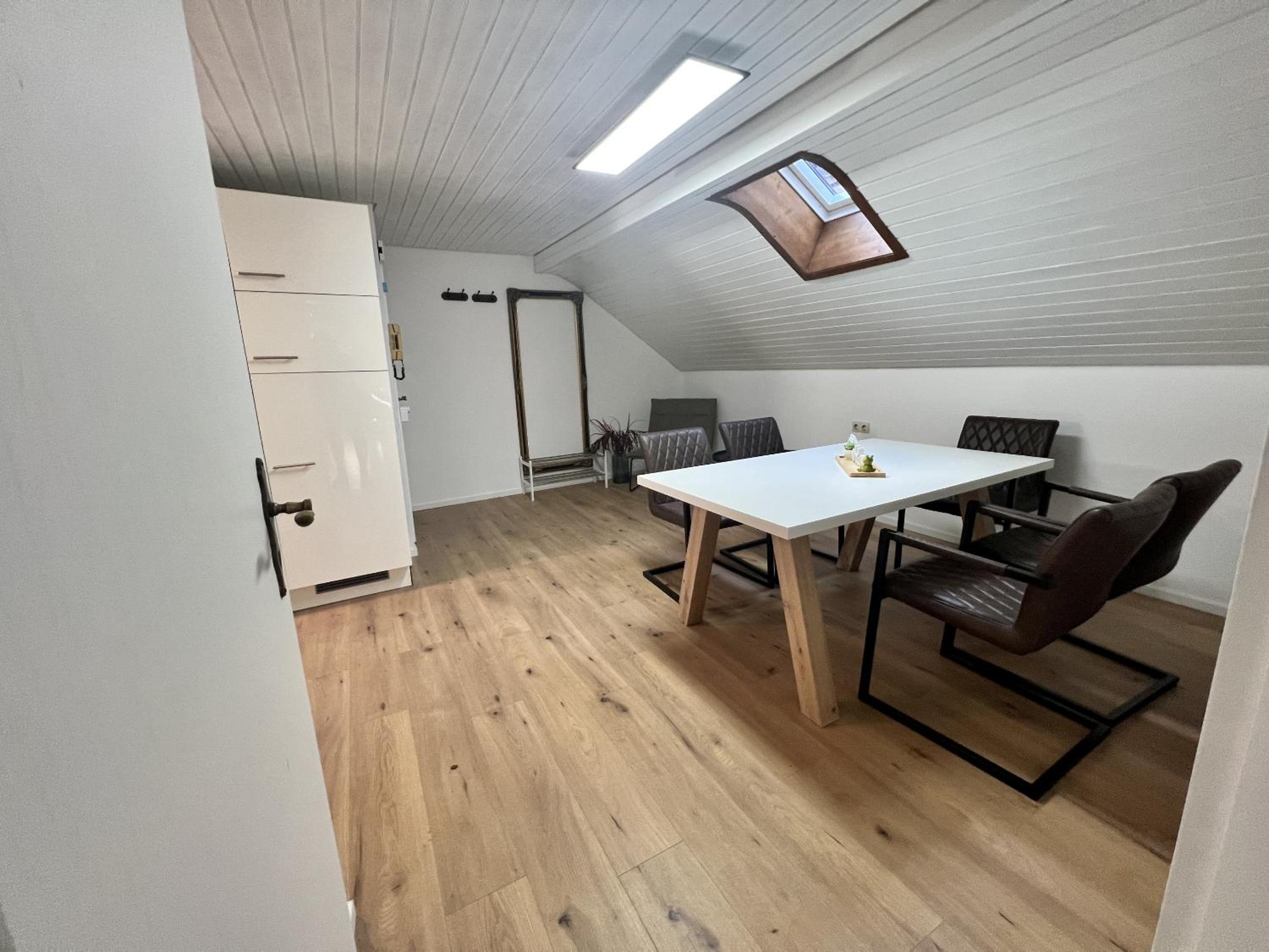 One-Bedroom Apartment - Photo 10