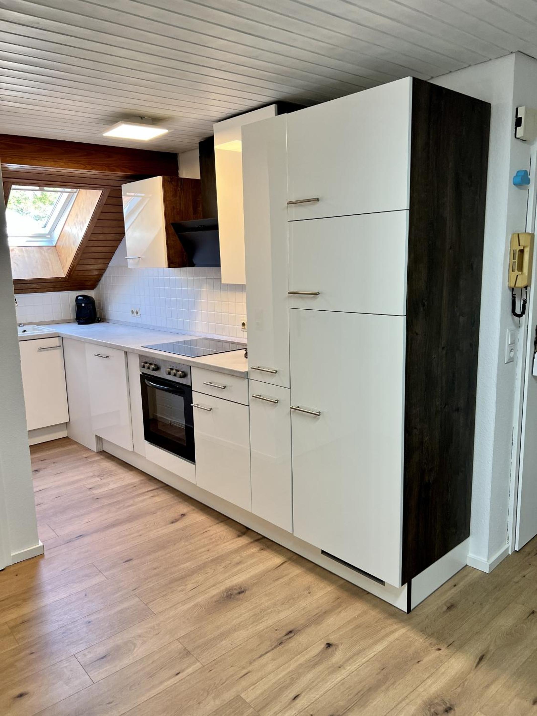 One-Bedroom Apartment - Photo 9