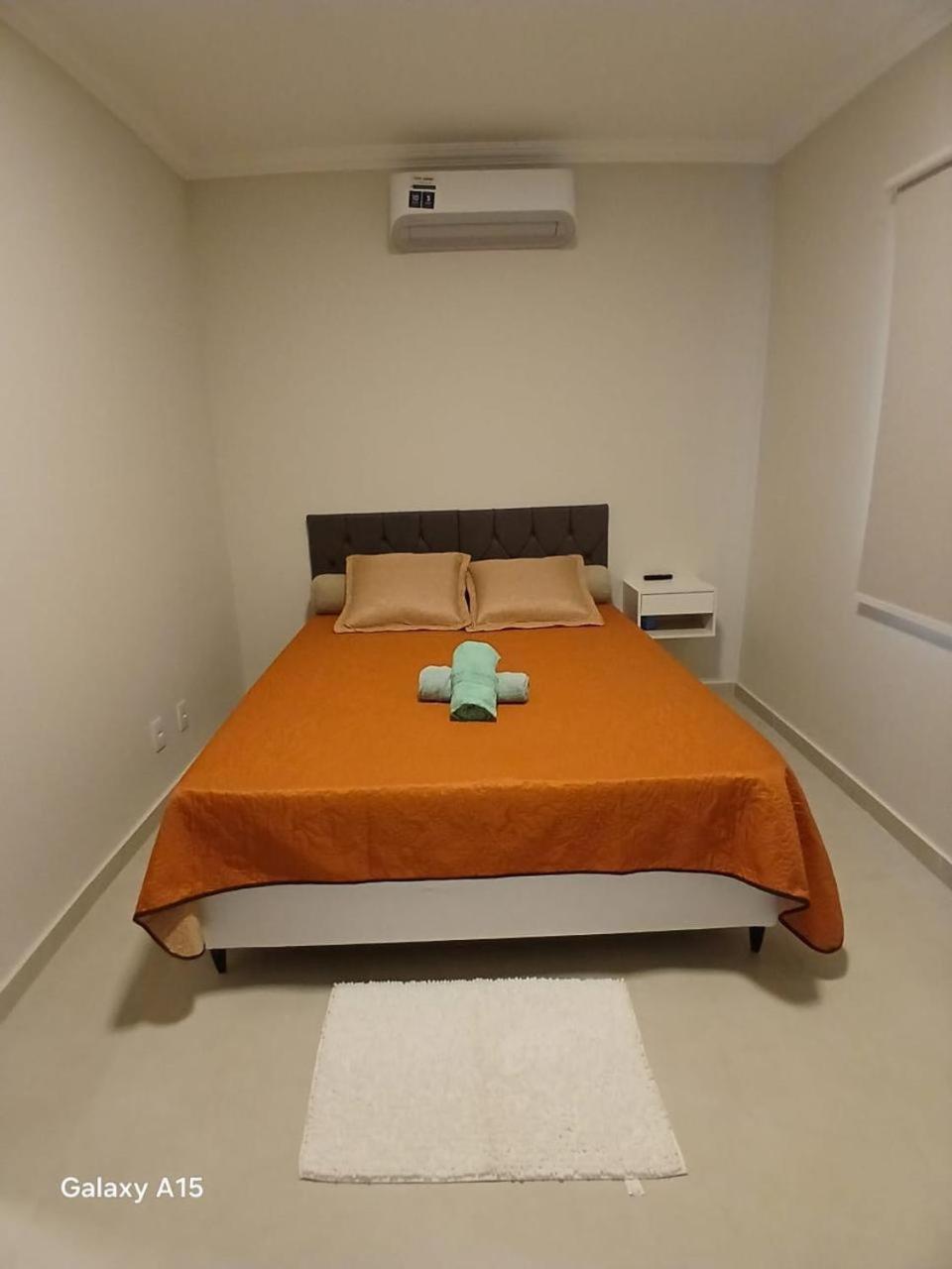Three-Bedroom House photo 3