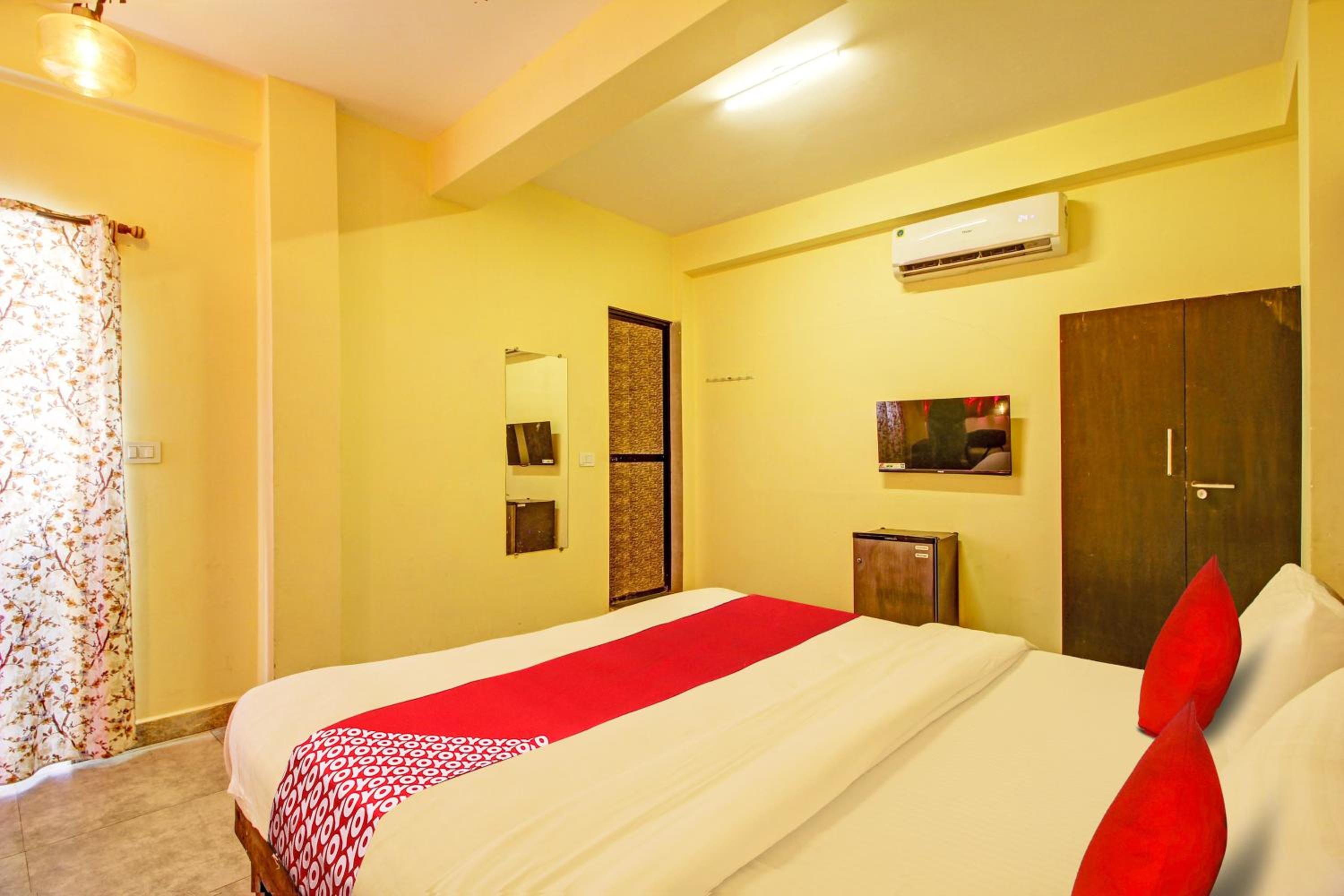 Classic Triple Room photo 1