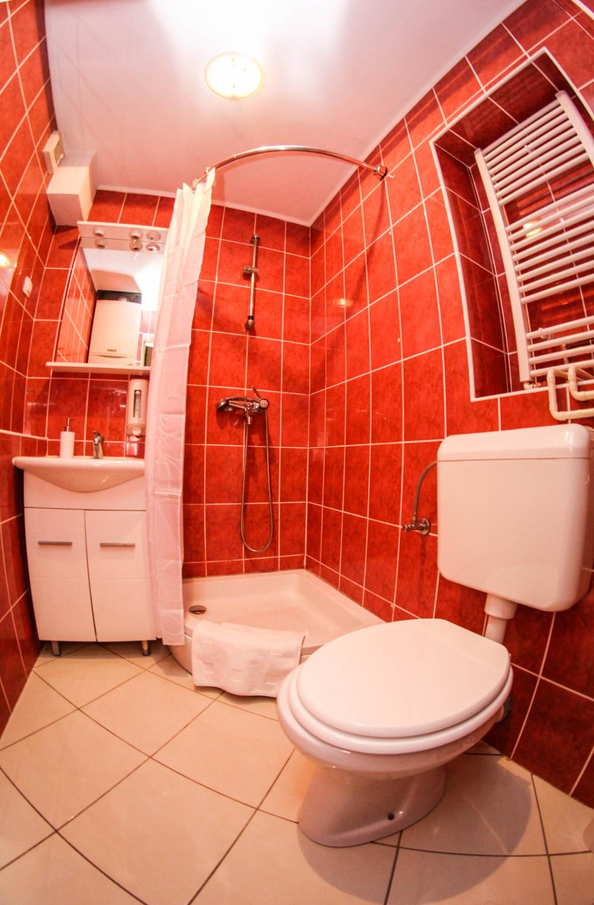 Standard Double Room - Photo 10