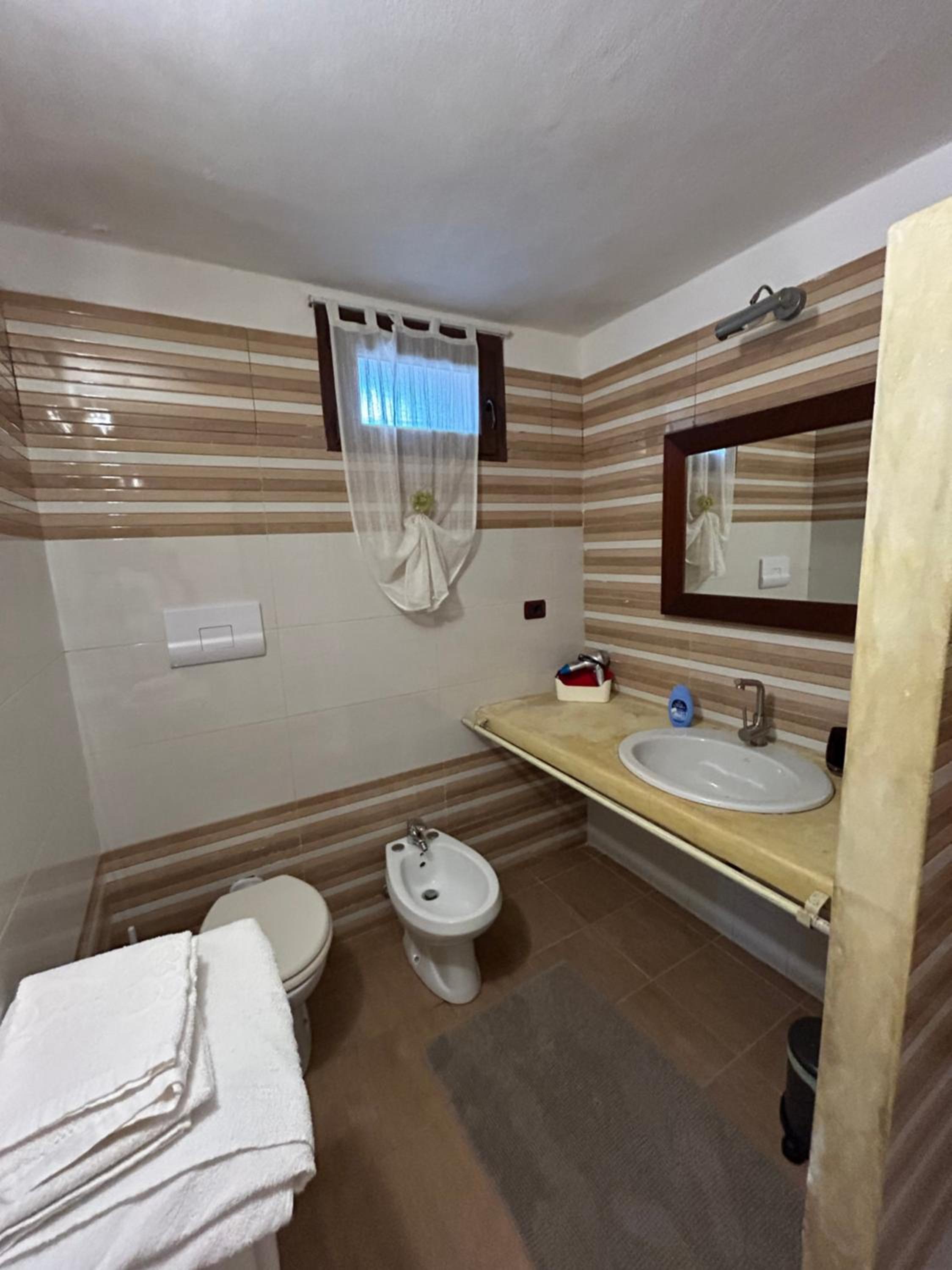 Two-Bedroom House photo 3