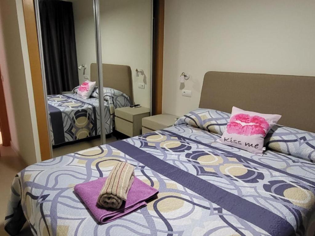 Apartamento de dos habitaciones con balcón