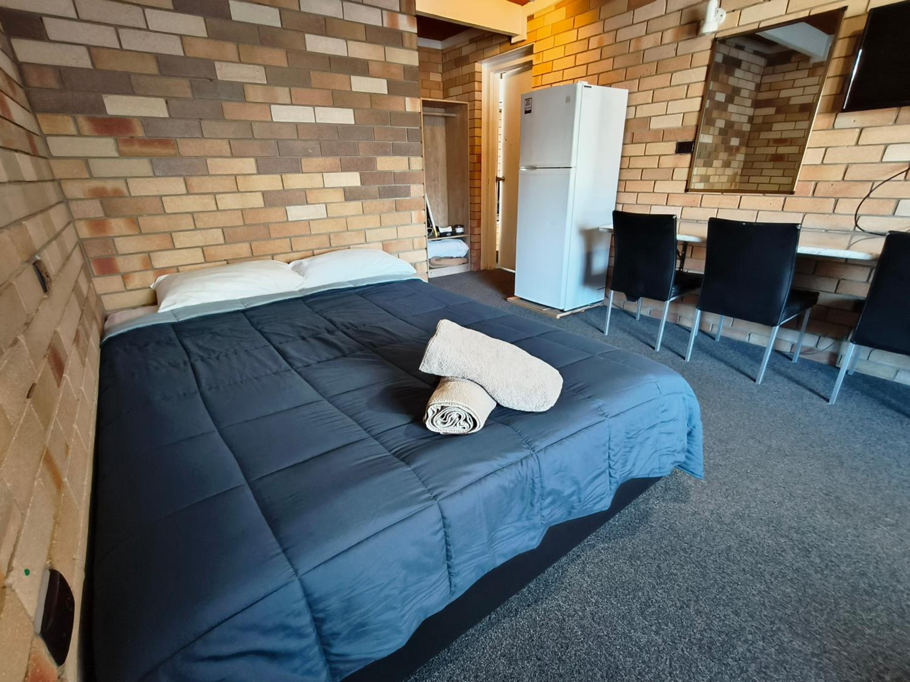 Large Two-Bedroom Apartment photo 1