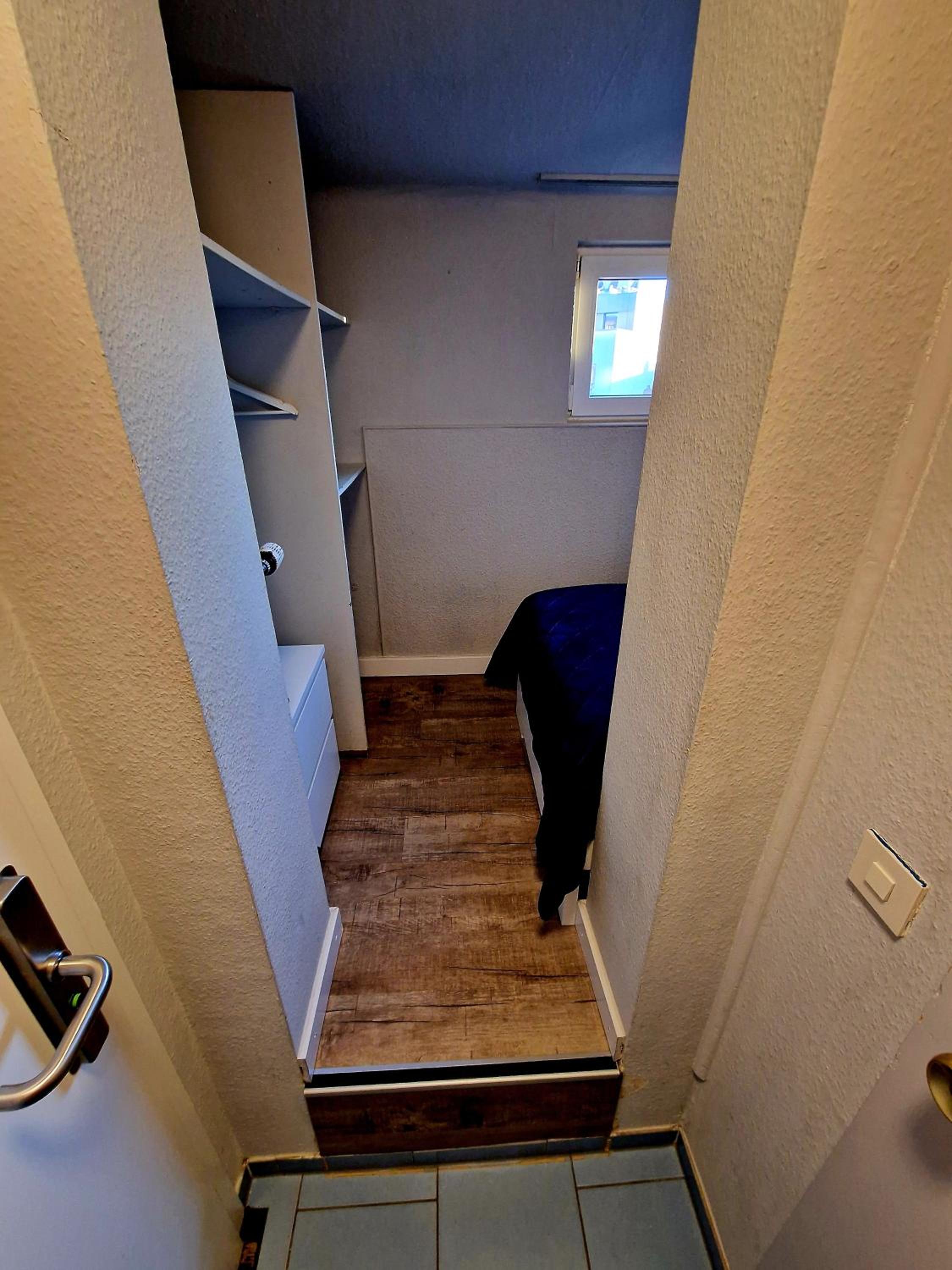 Budget Single Room photo 3