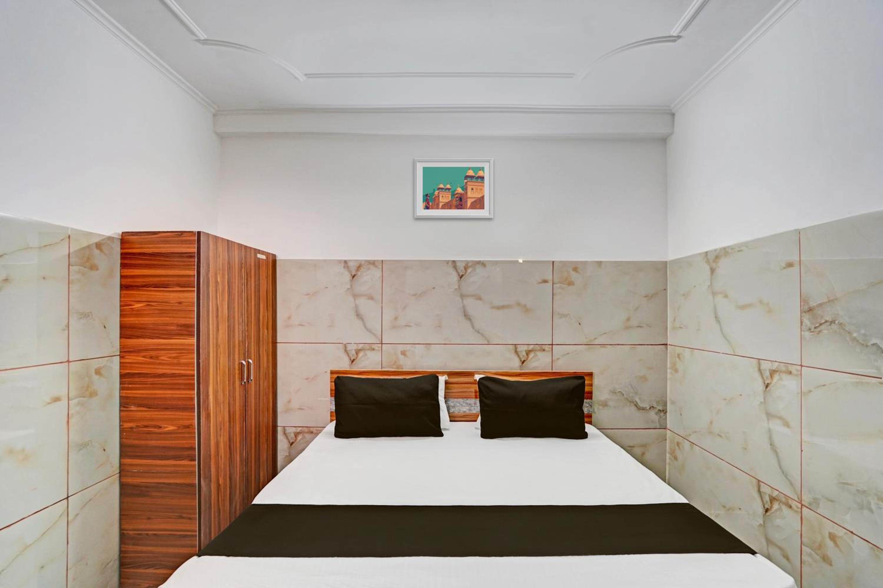 Classic Triple Room photo 1
