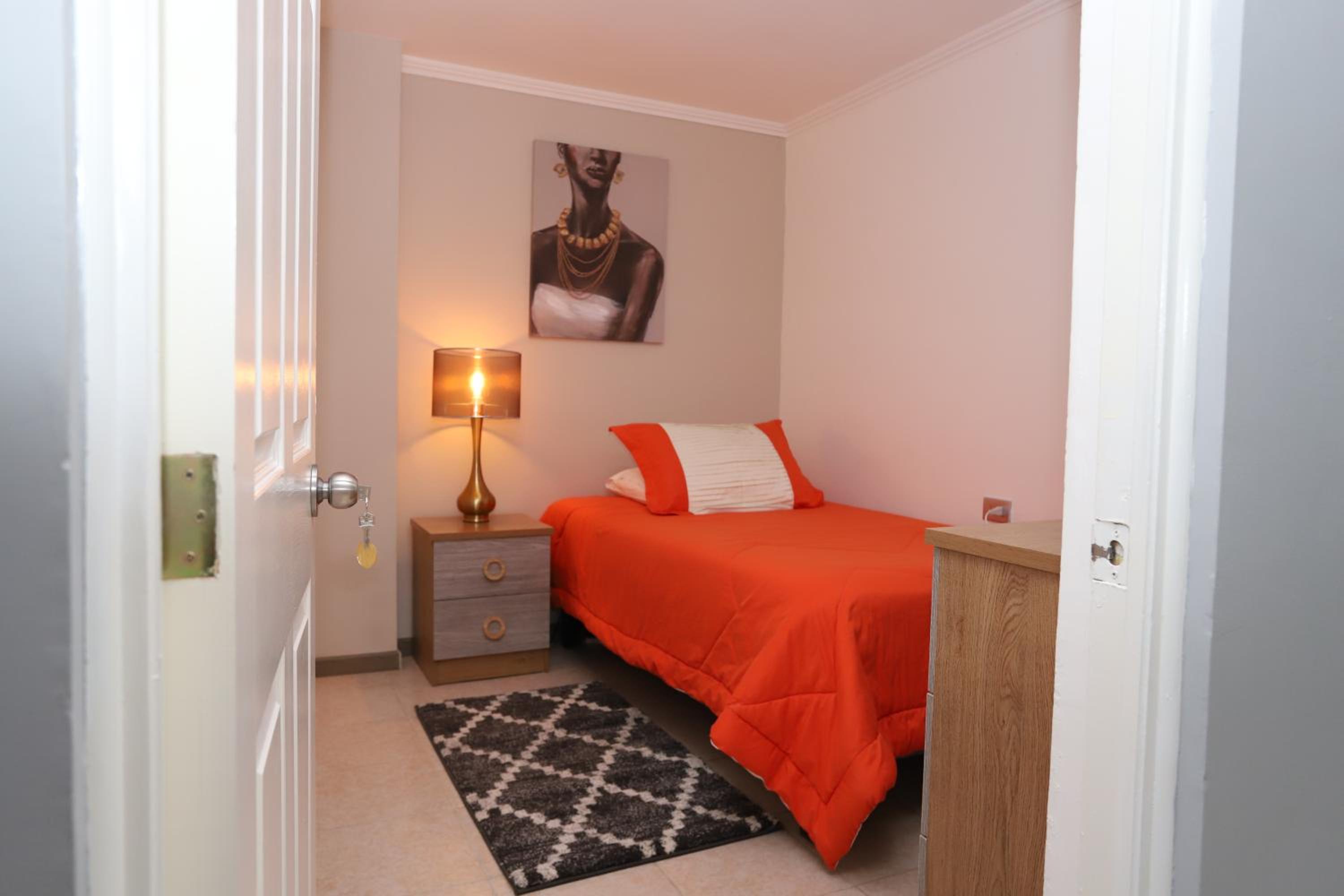 Single Room with Shared Bathroom