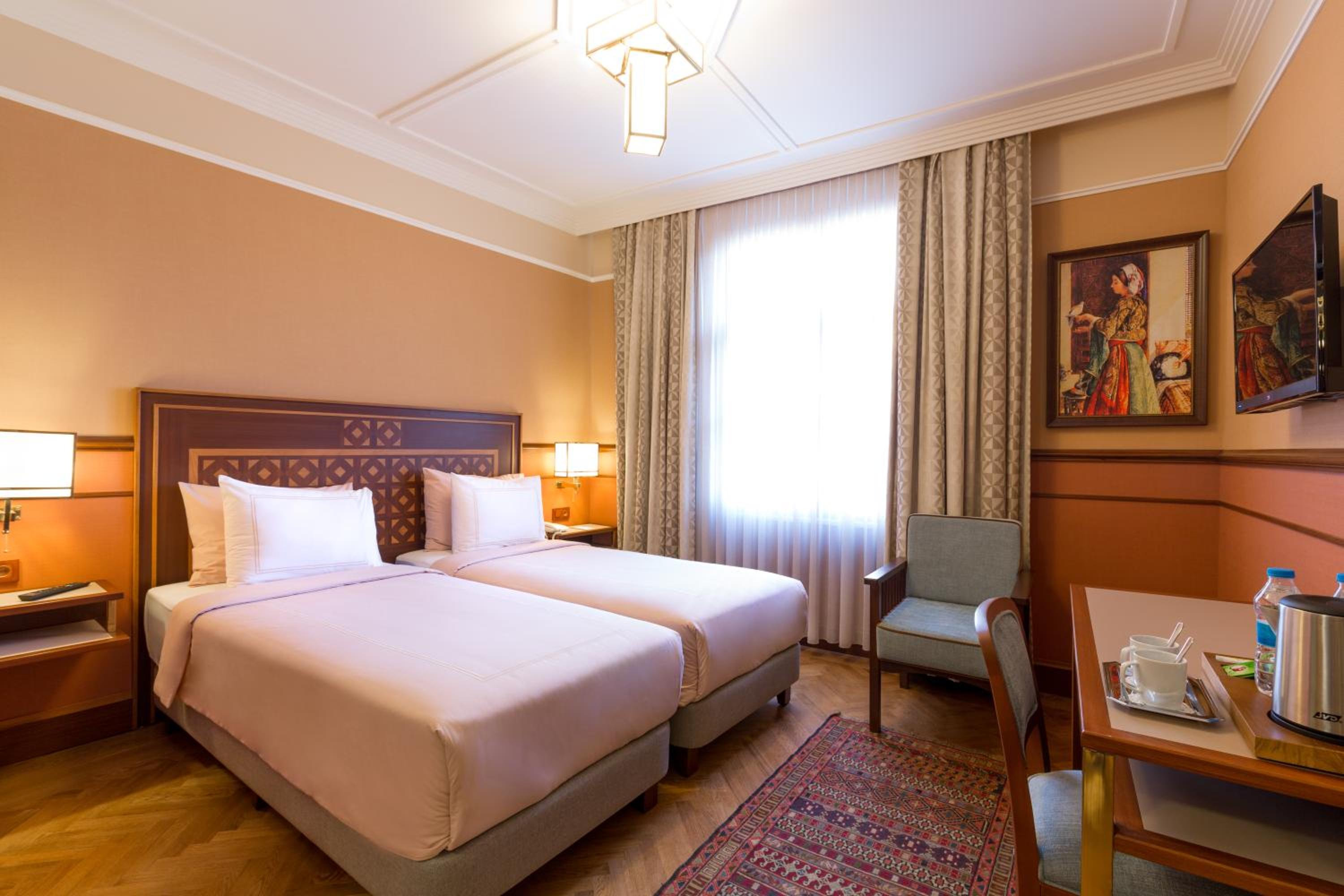 Superior Twin Room photo 1