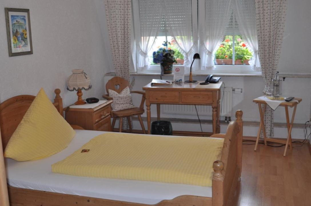 Single Room photo 3