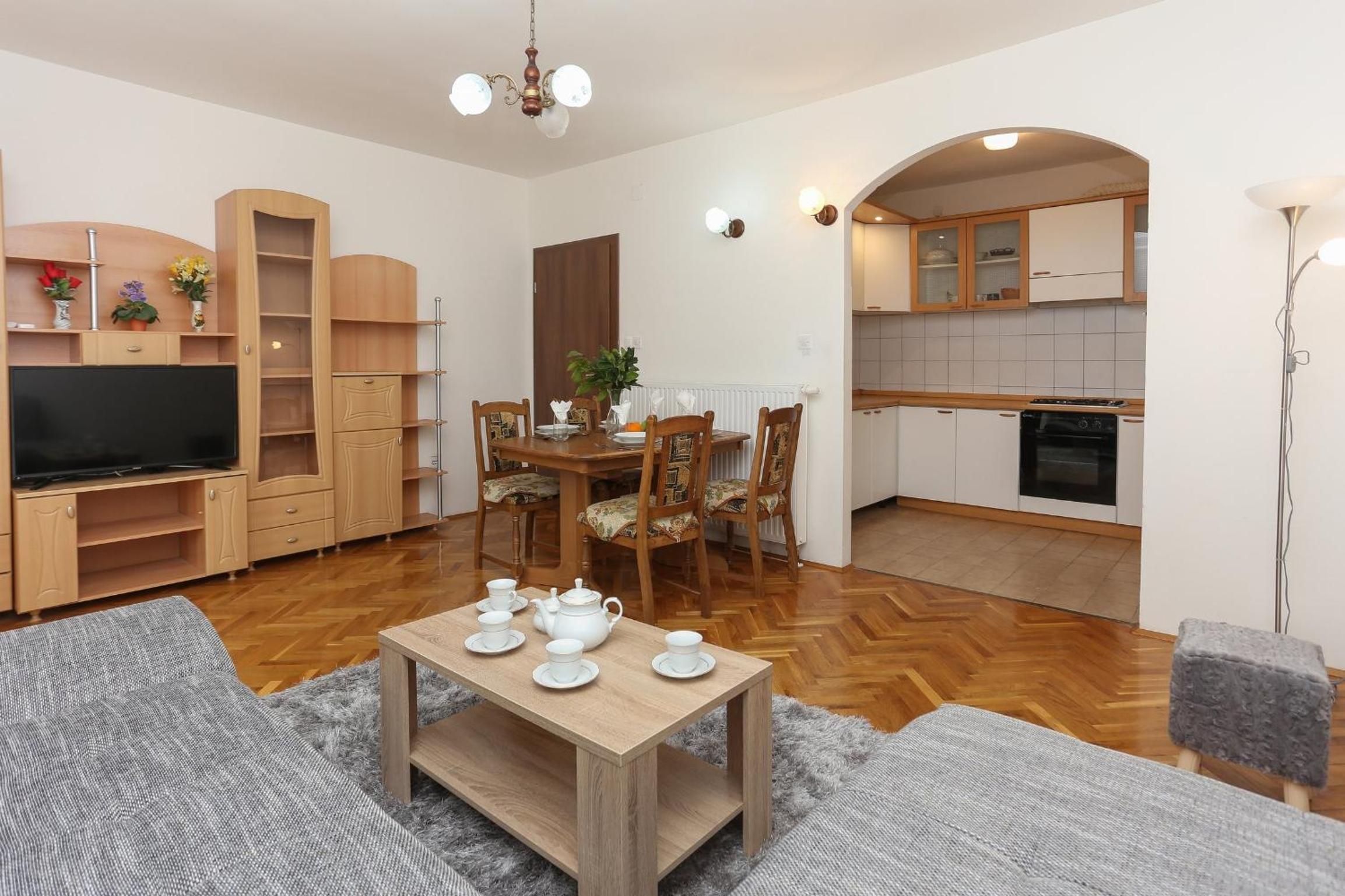 Three Bedroom Apartment With Balcony