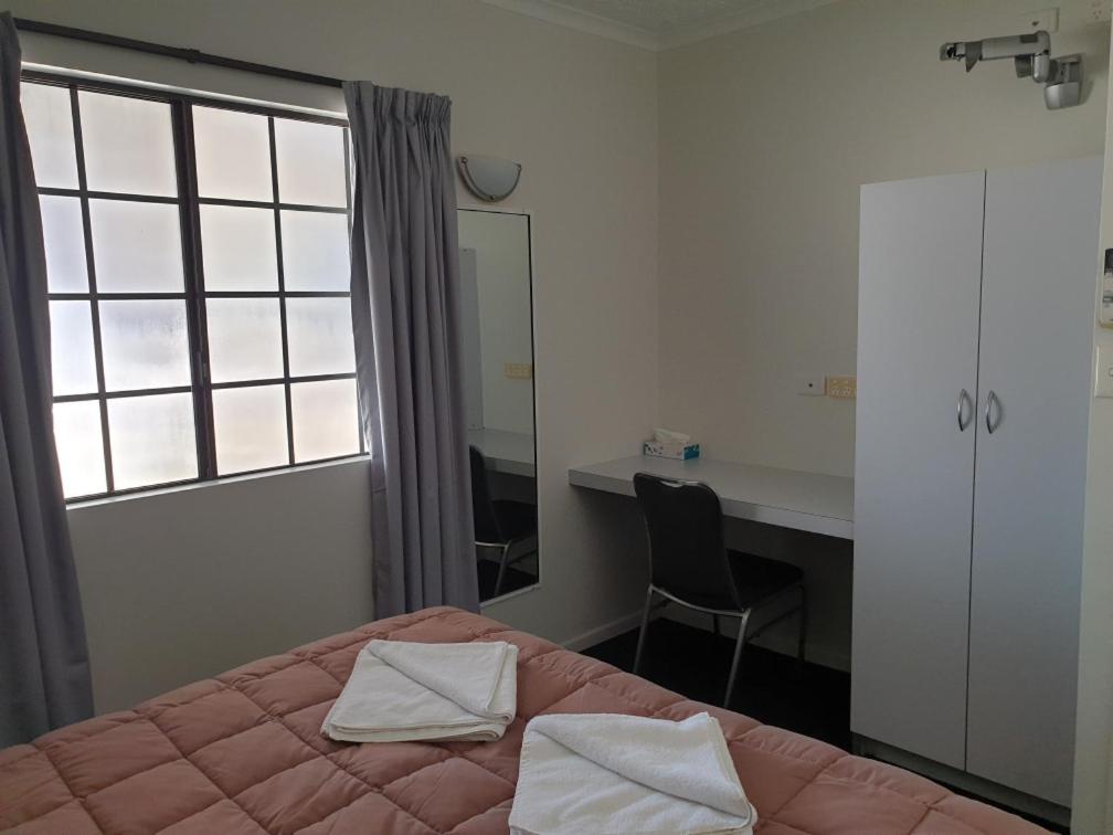 Executive Queen Suite photo 3