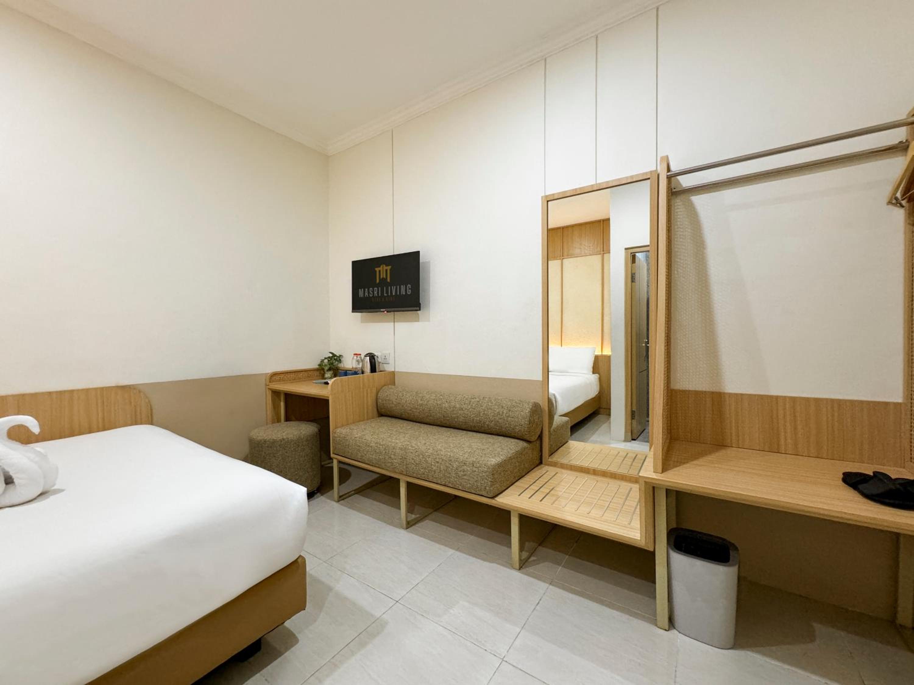Deluxe Double or Twin Room photo 1