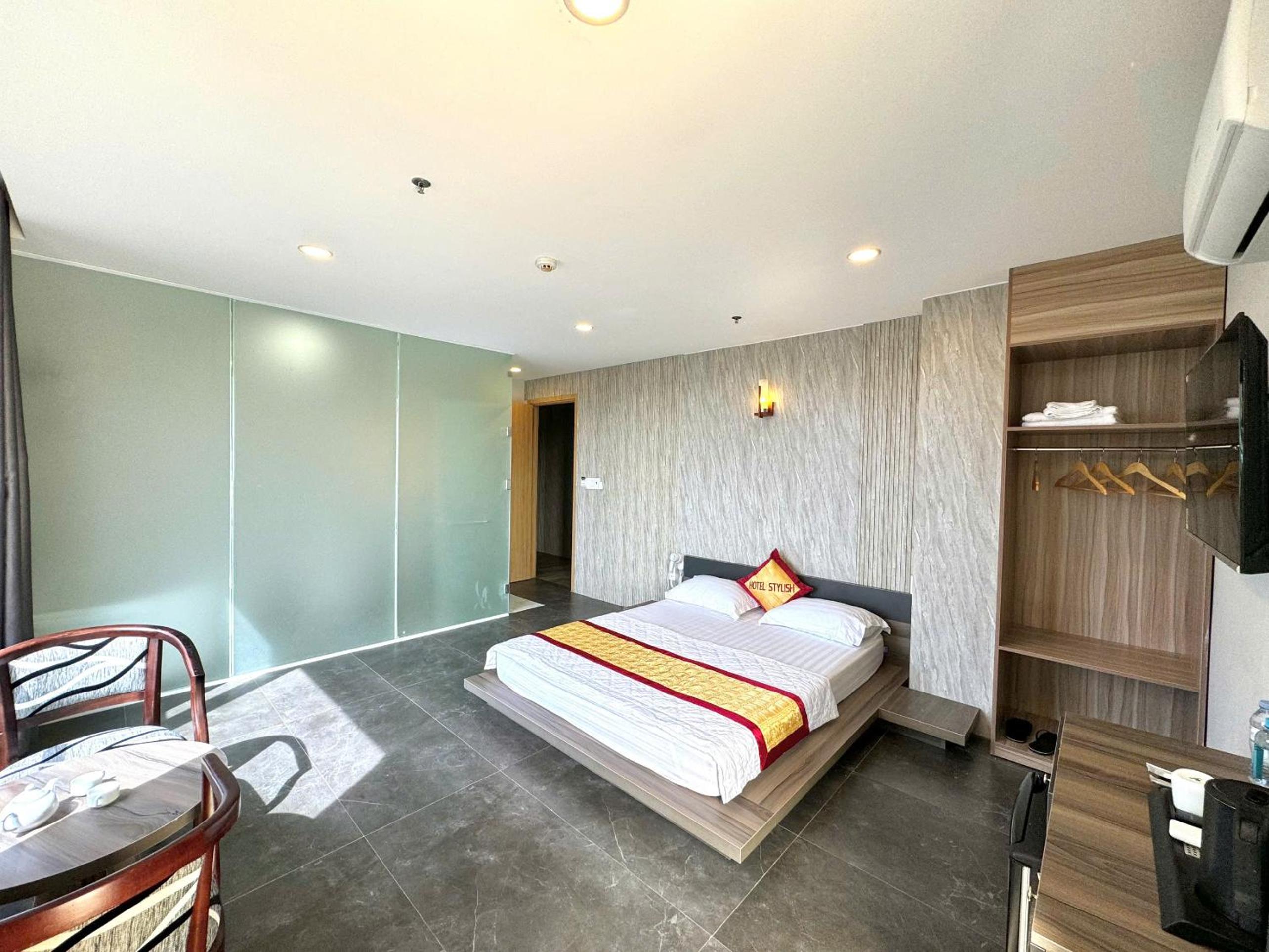 Deluxe Queen Room photo 3