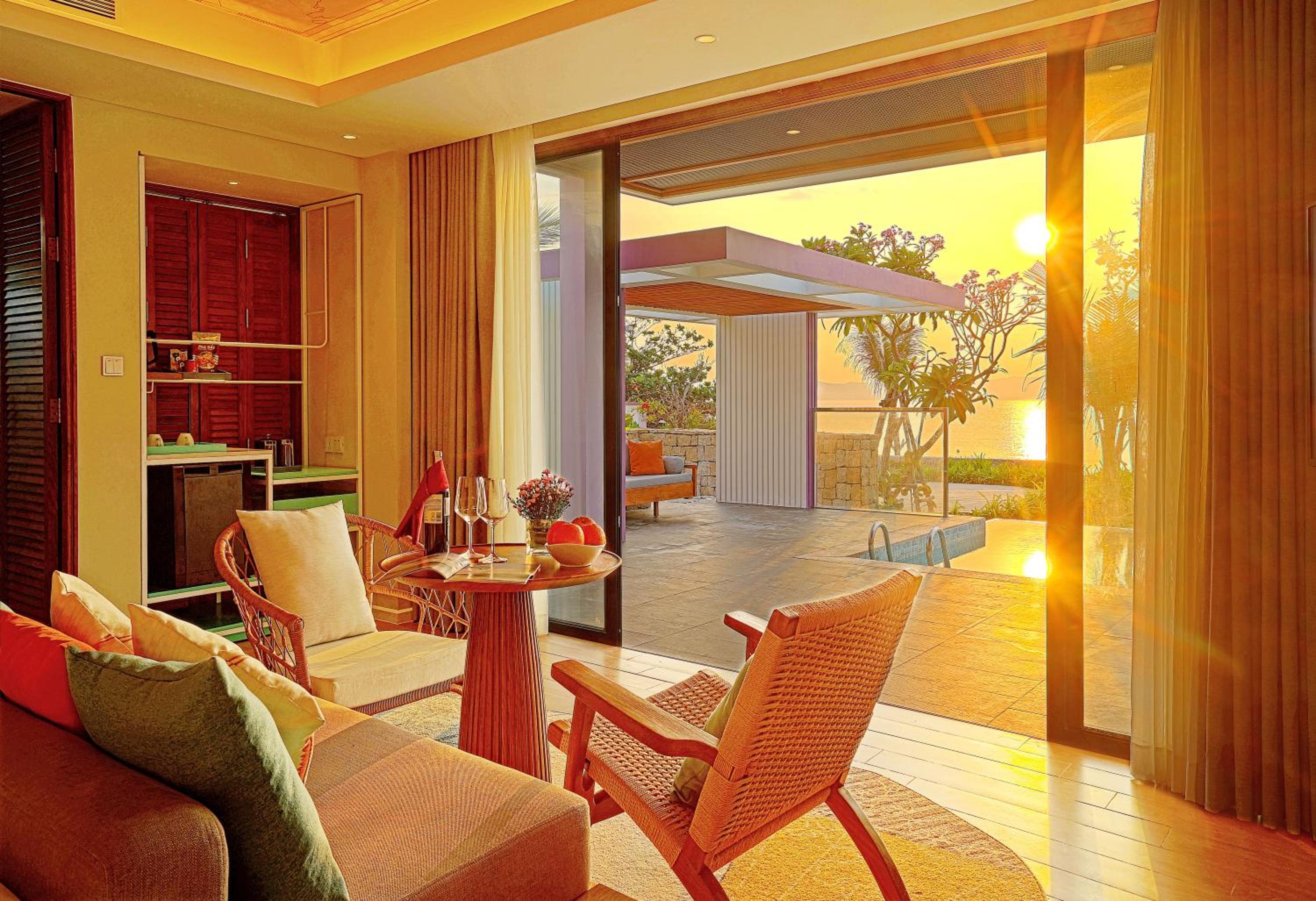 TTC Pavillion Villa - Two-Bedroom Beachfront with Private Pool and Terrace photo 2