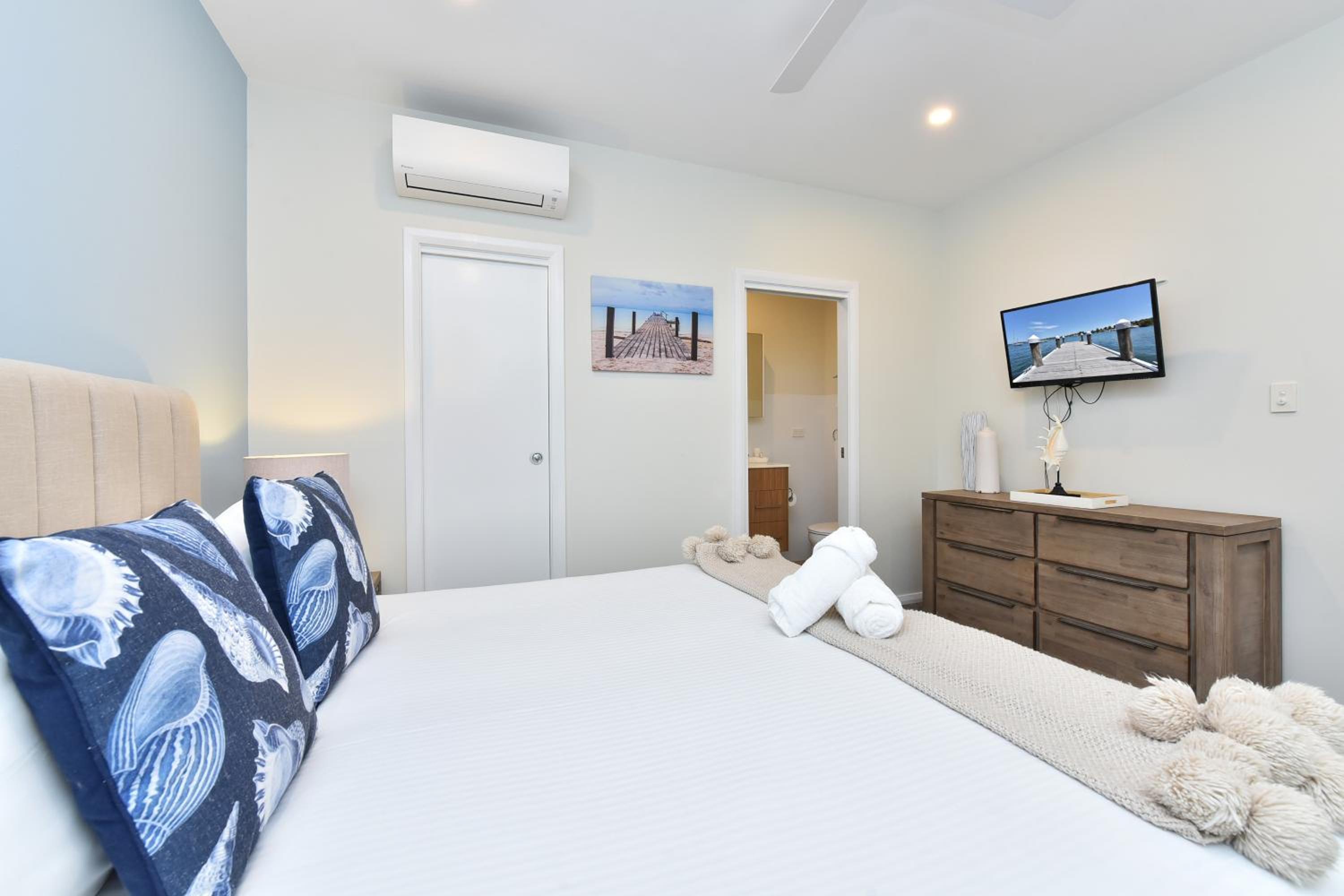 Two Bedroom Villa Seaside 59 photo 1