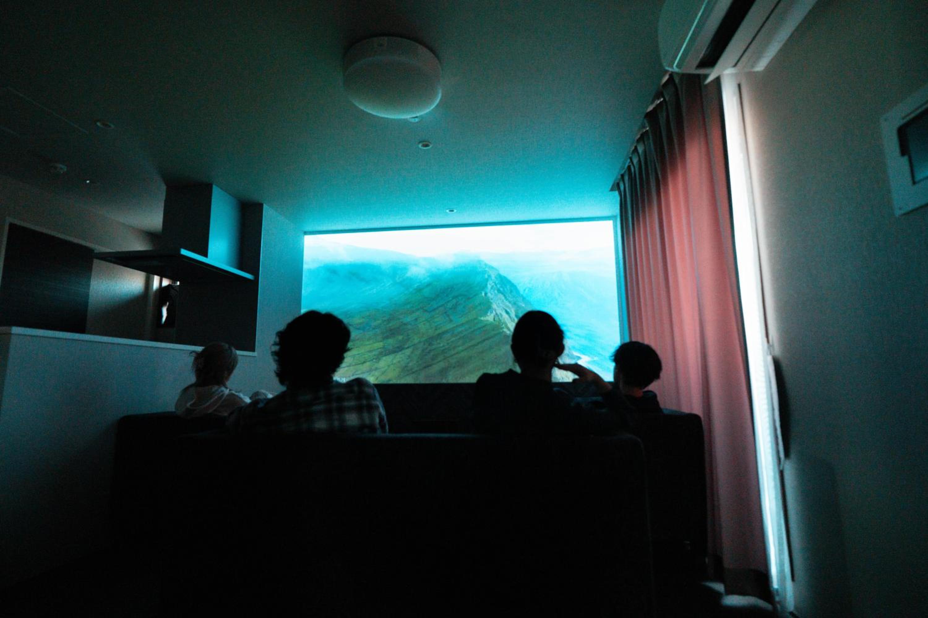 Suite - Photo 10