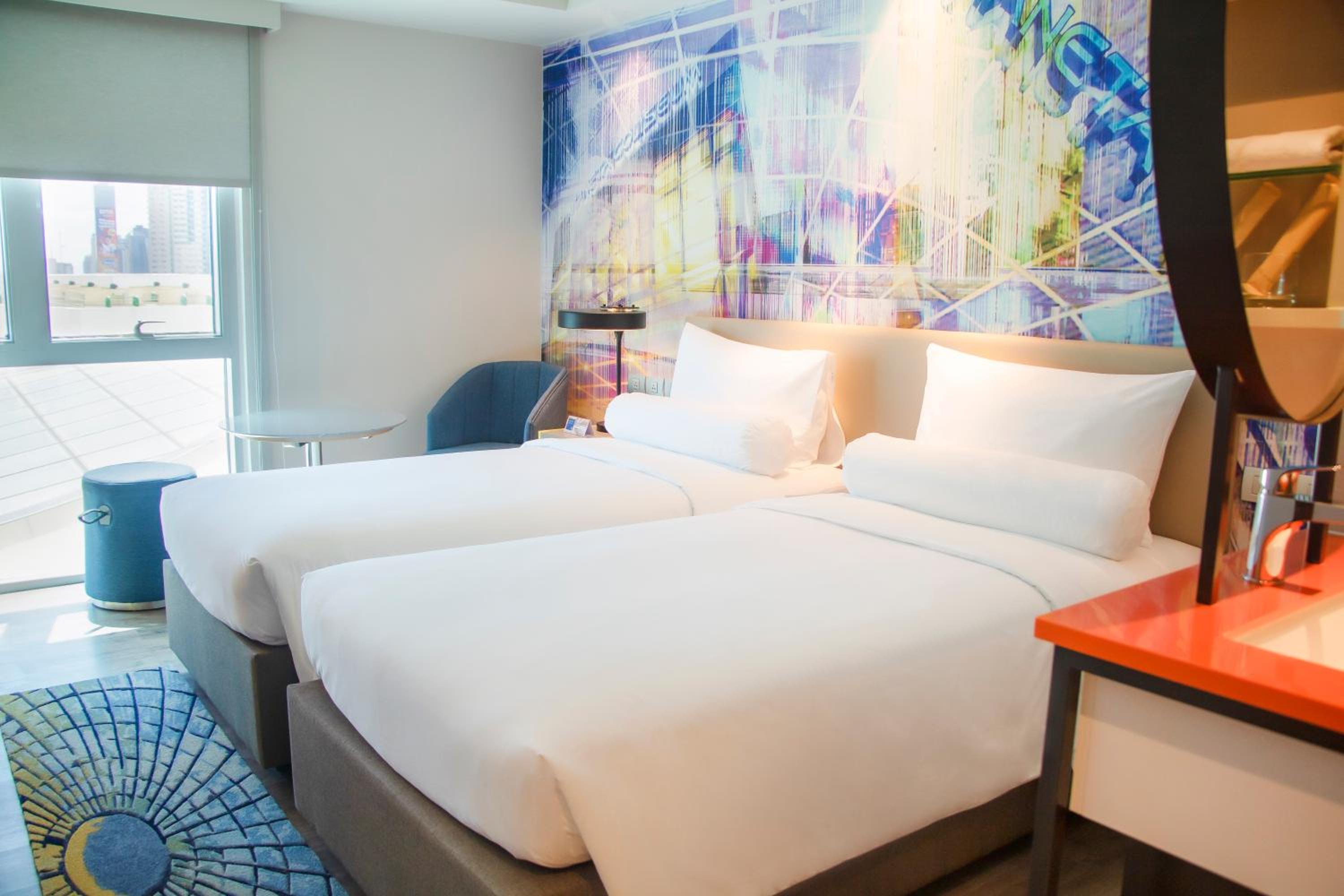 Standard Twin Room - Photo 4