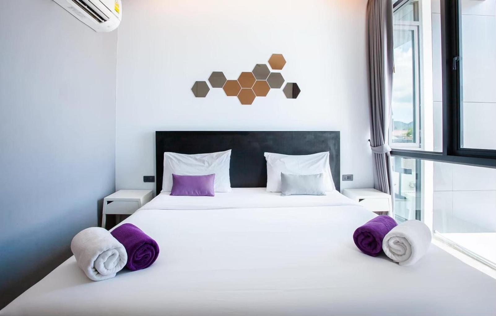 Superior Double Room with Pool View photo 2