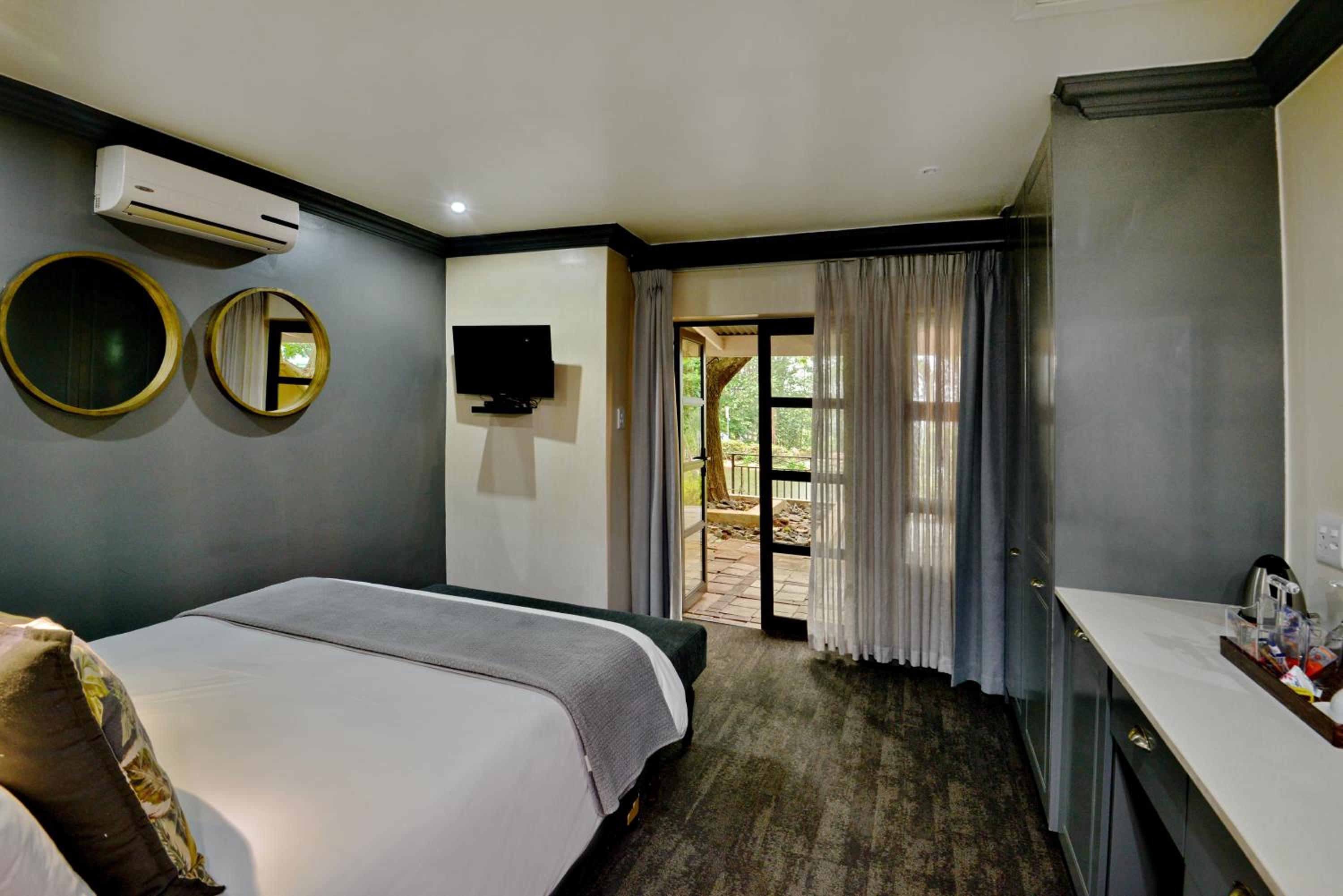 Superior Double Room photo 3