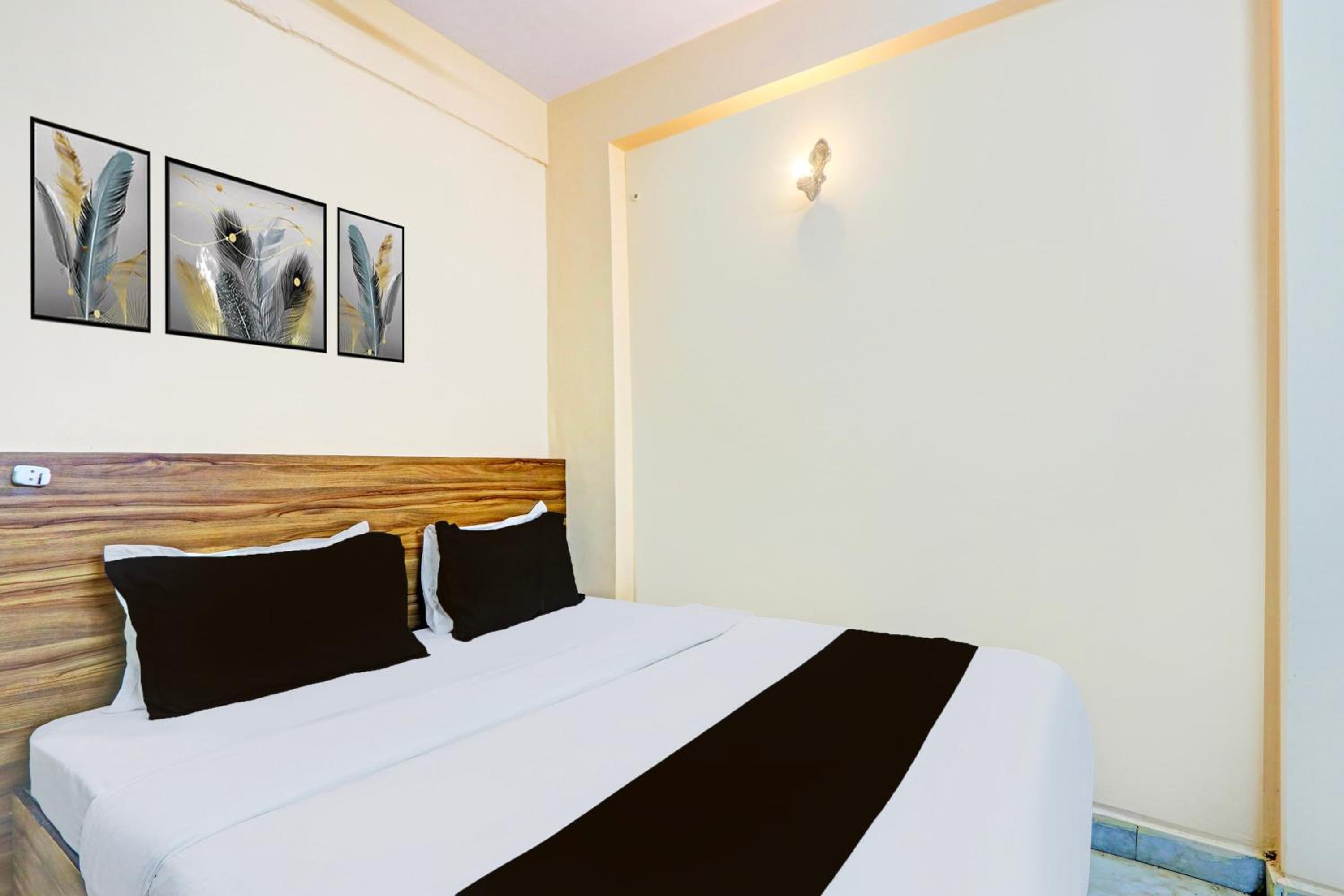 Classic Triple Room photo 3