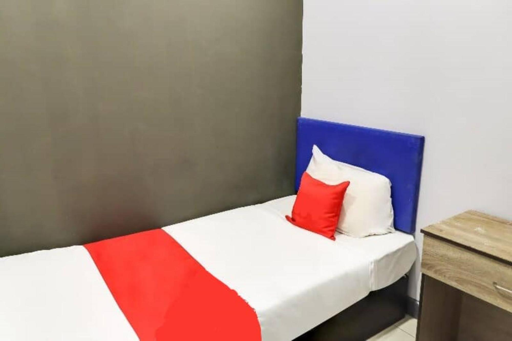 Single Room photo 1