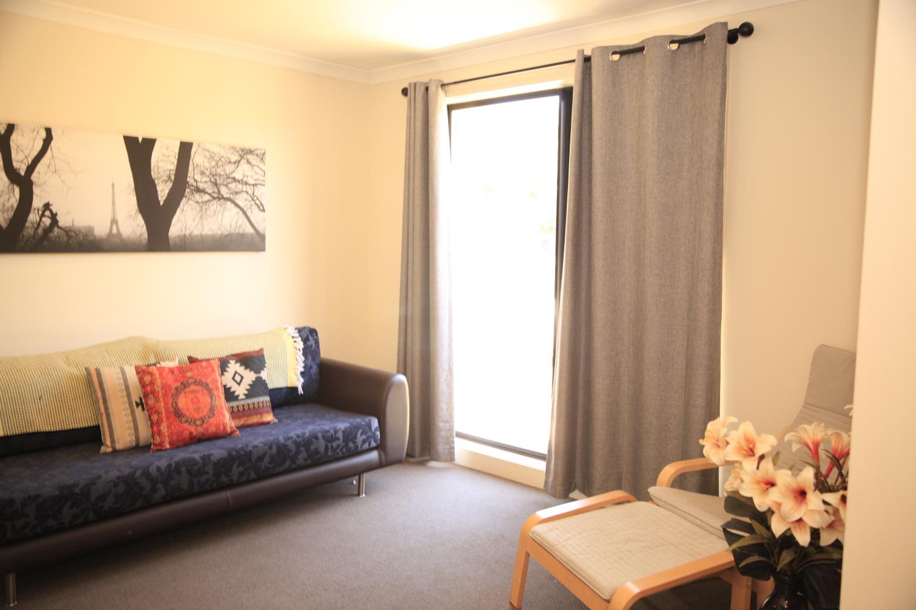 Four-Bedroom House photo 1
