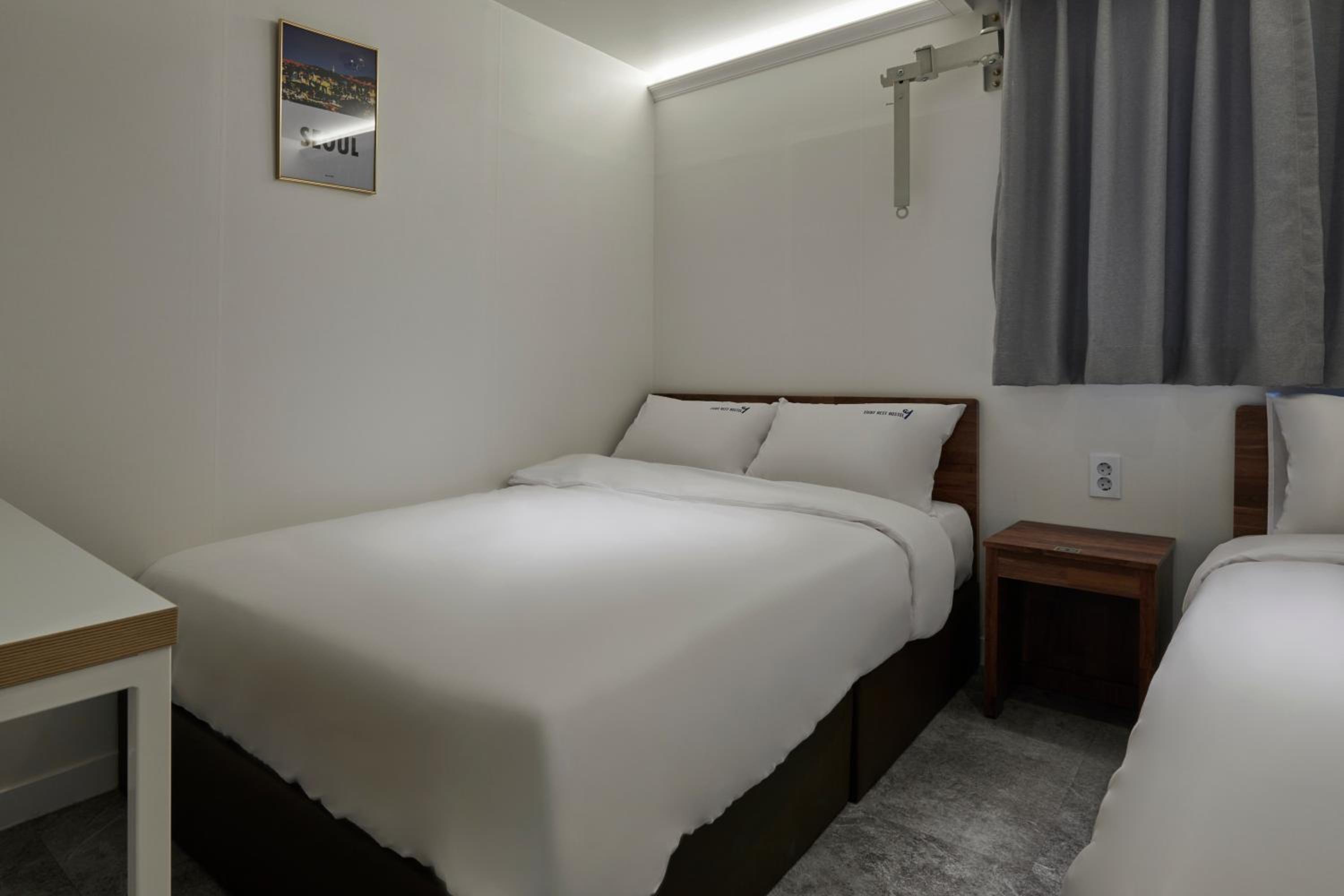 Standard Double Room - Photo 4