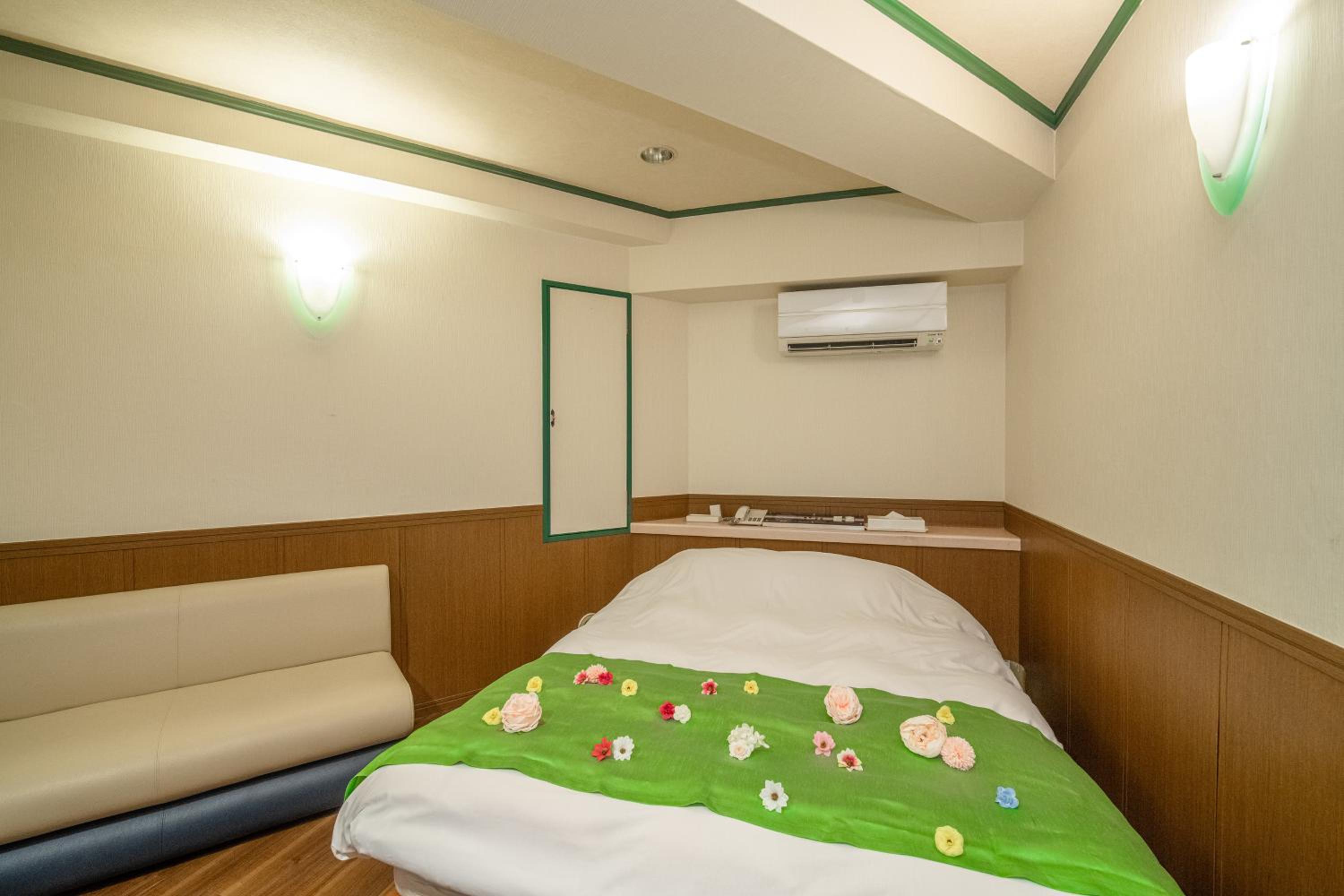 Standard Double Room photo 2