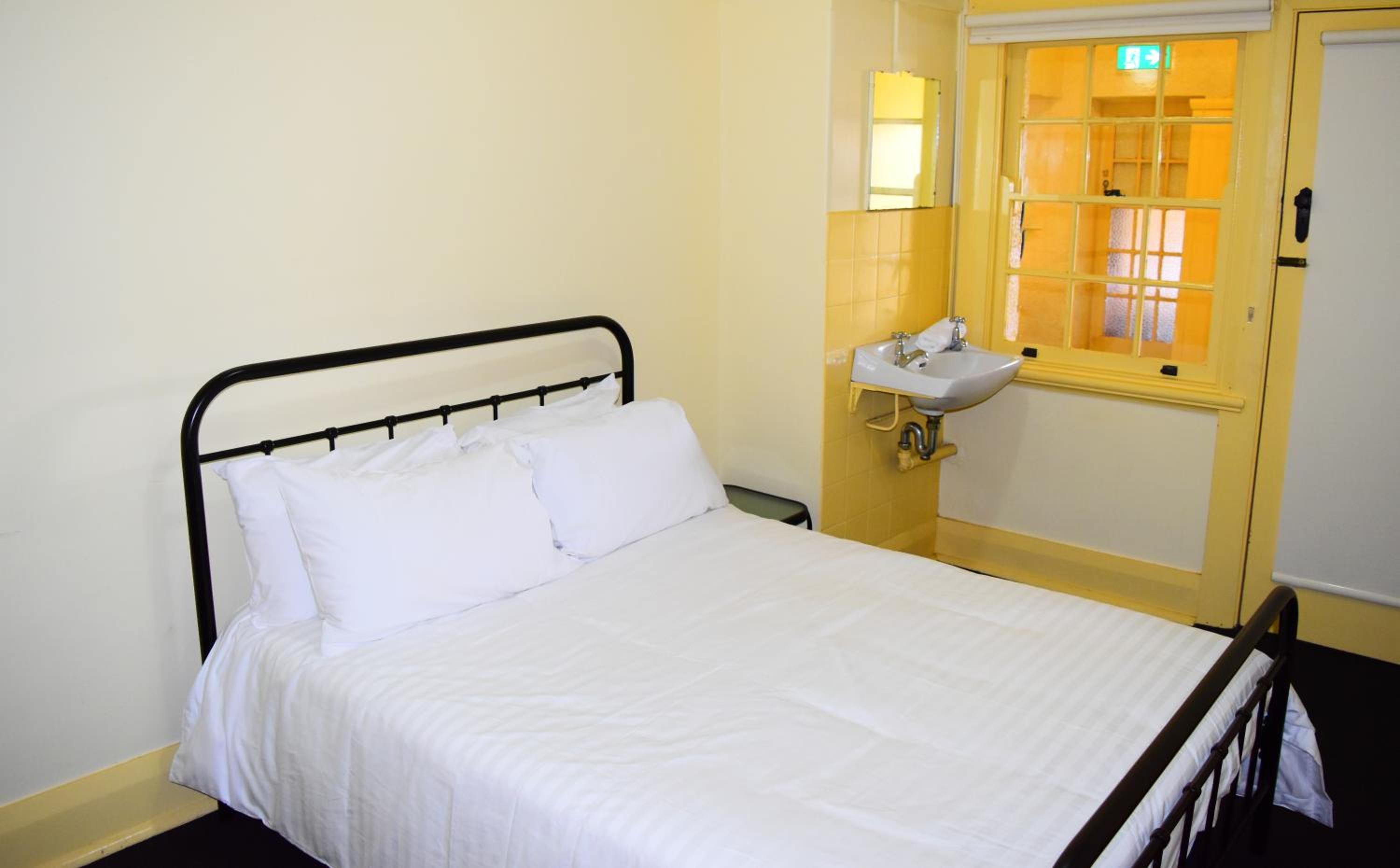 Double Room with Shared Bathroom
