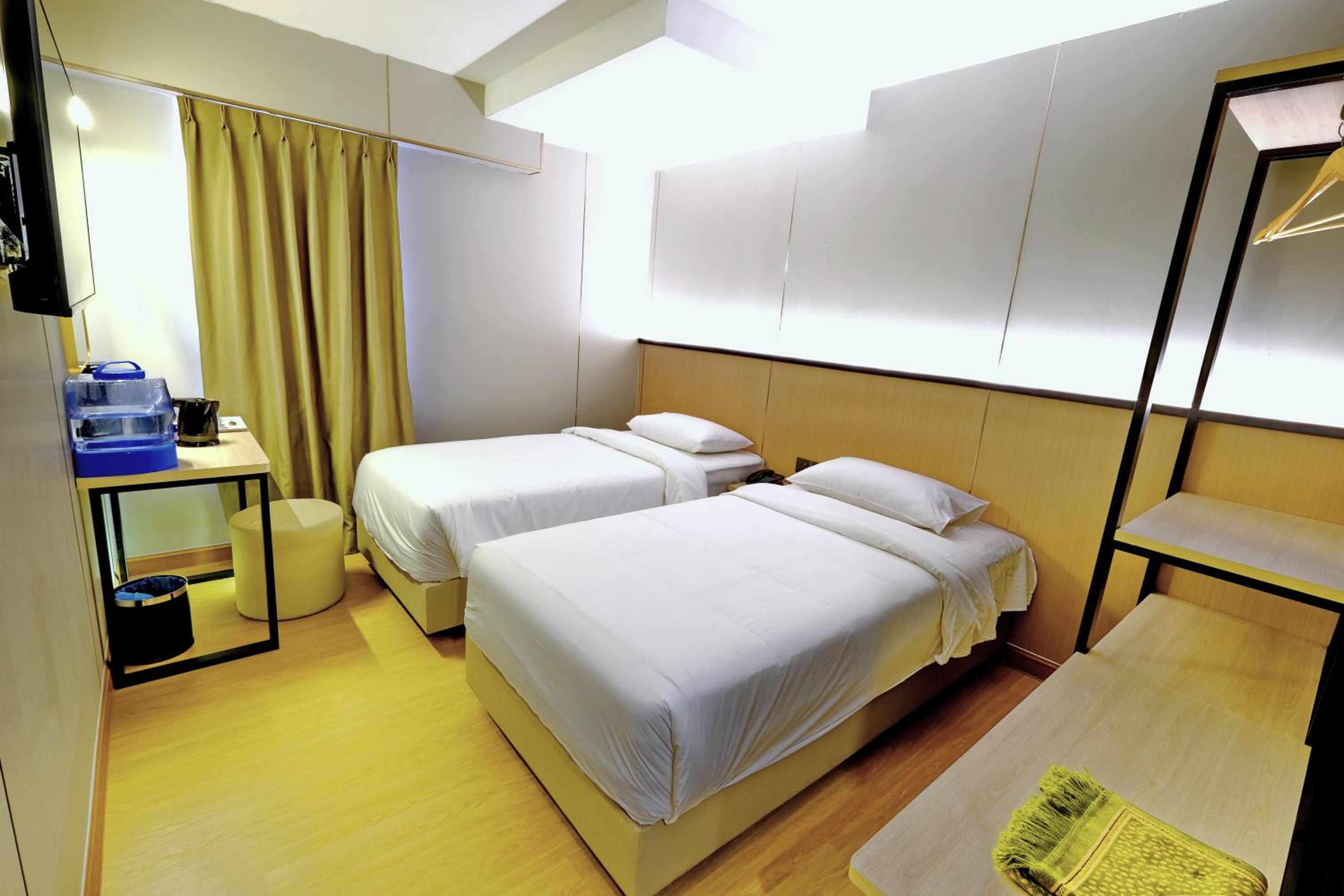 Premium Superior Twin Room