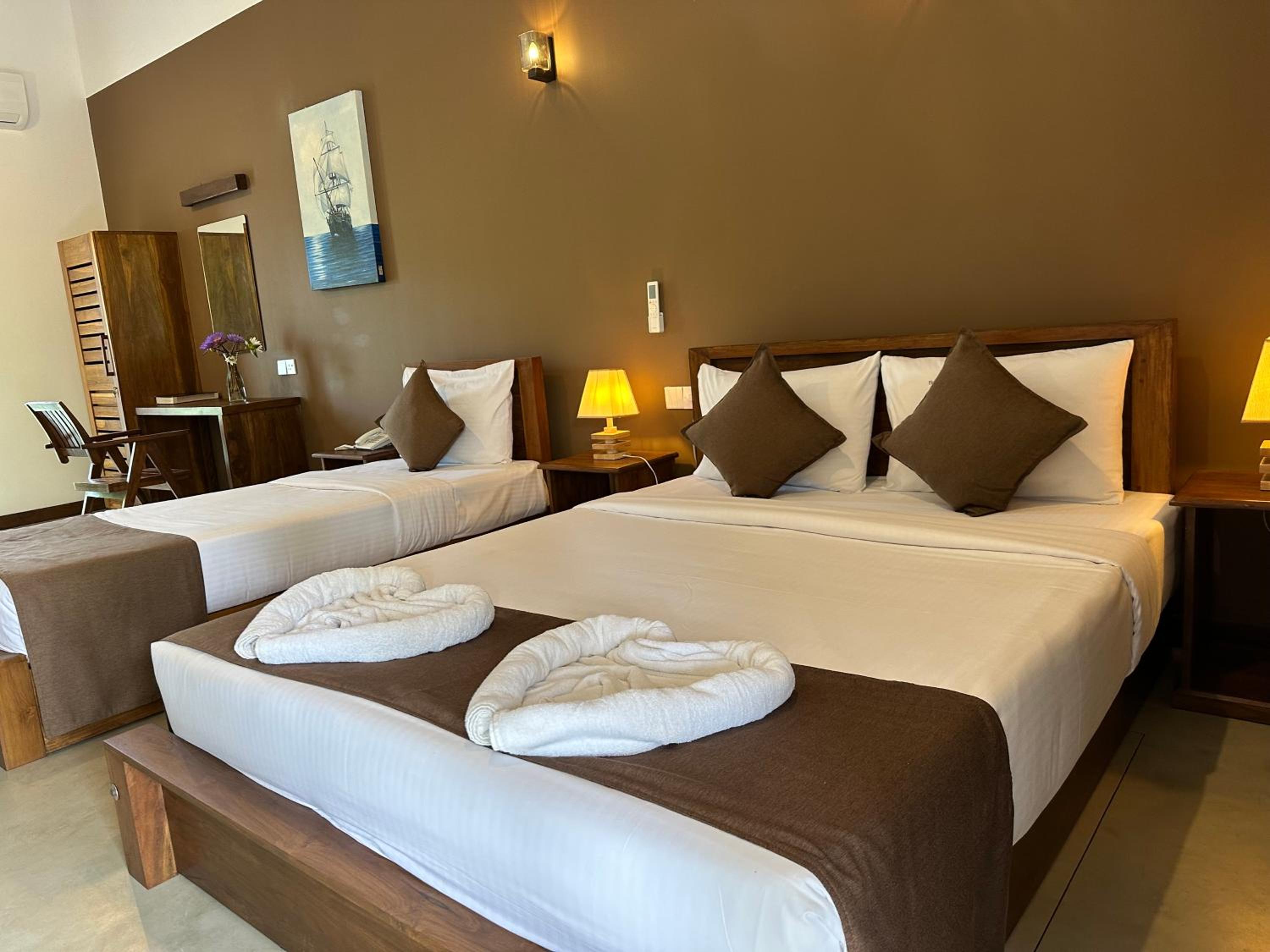 Superior Triple Room photo 3