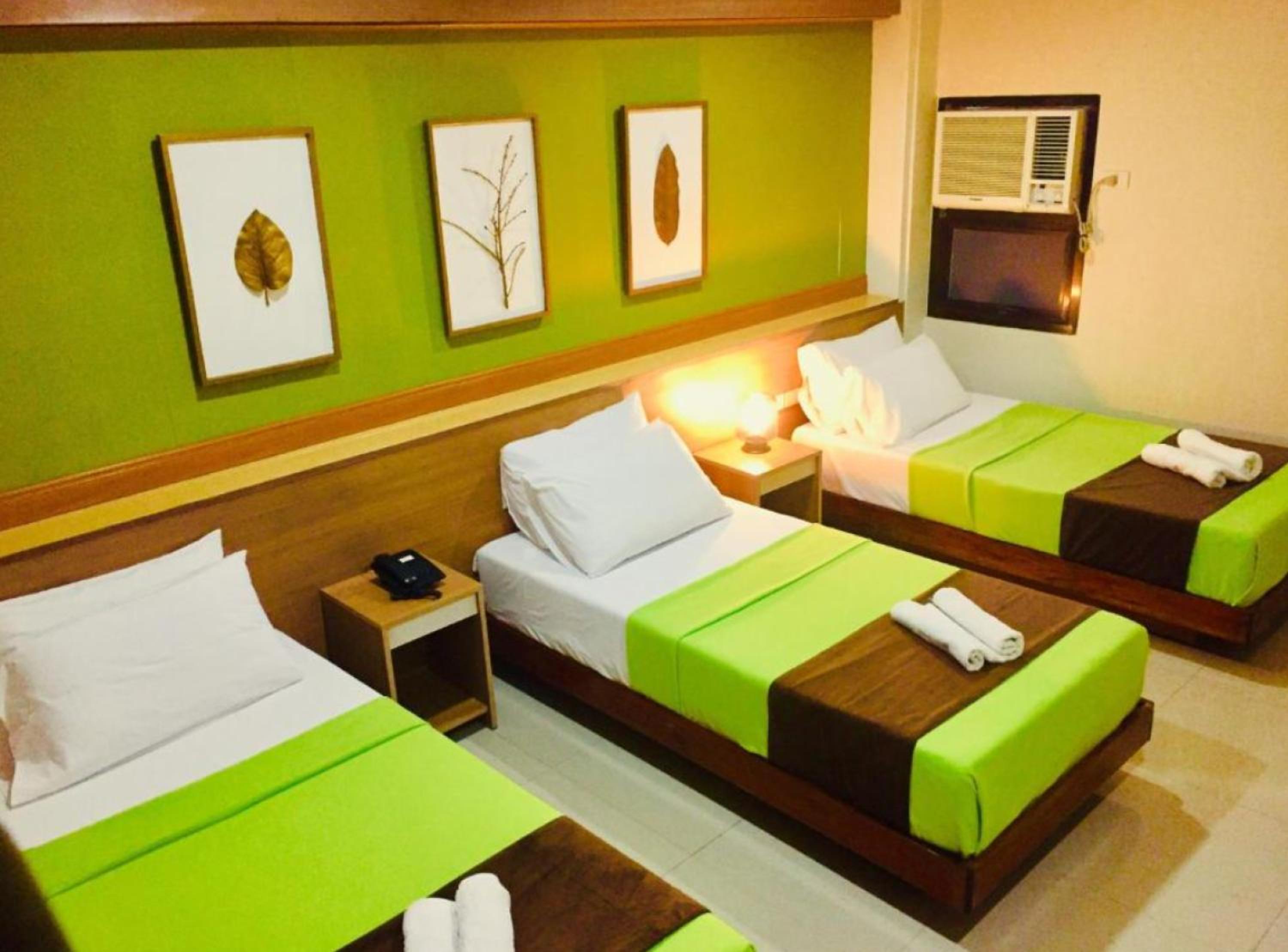 Triple Room - Photo 2