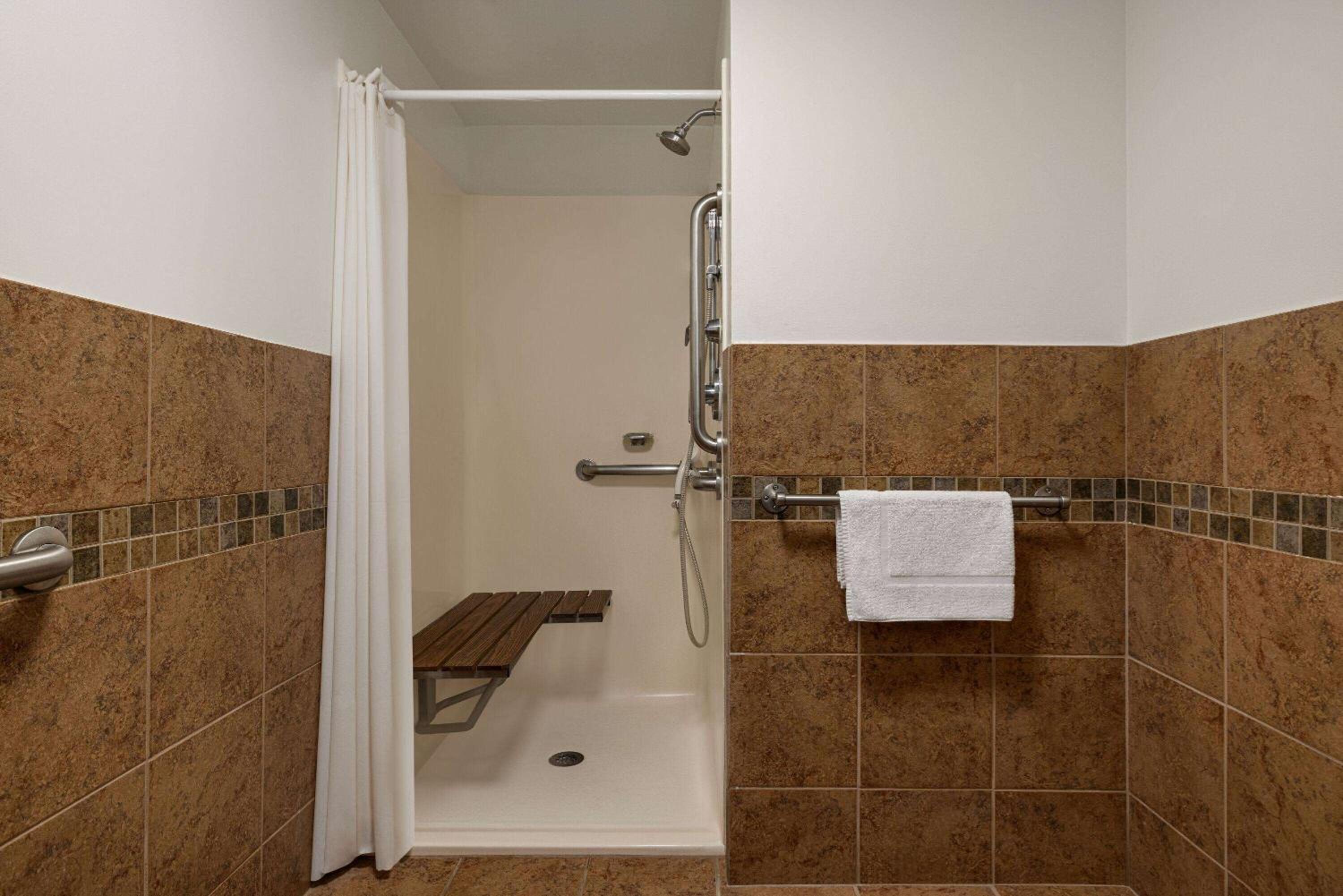 King Room - Mobility Access/Non-Smoking - Photo 2
