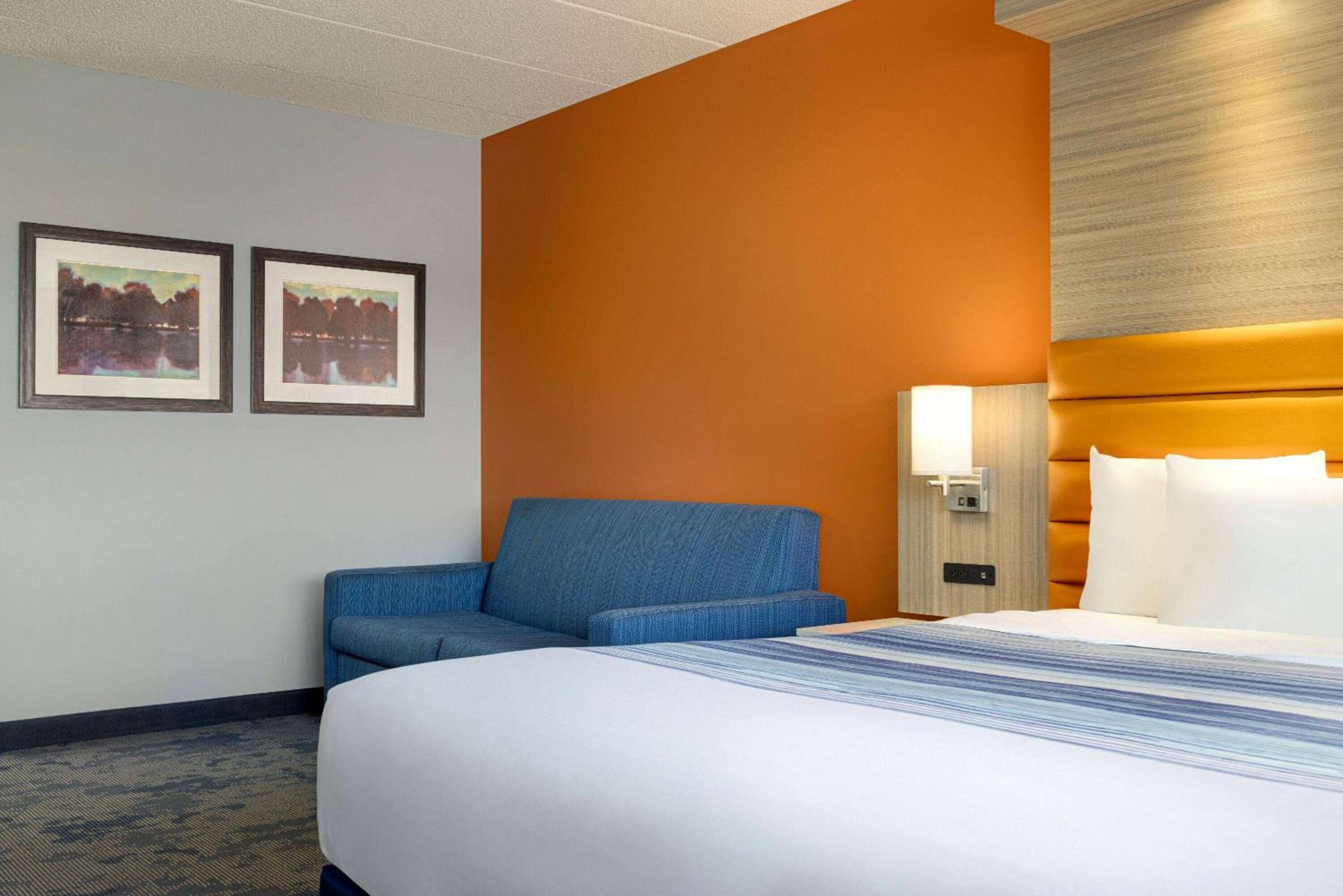 King Room - Mobility Access/Non-Smoking - Photo 3