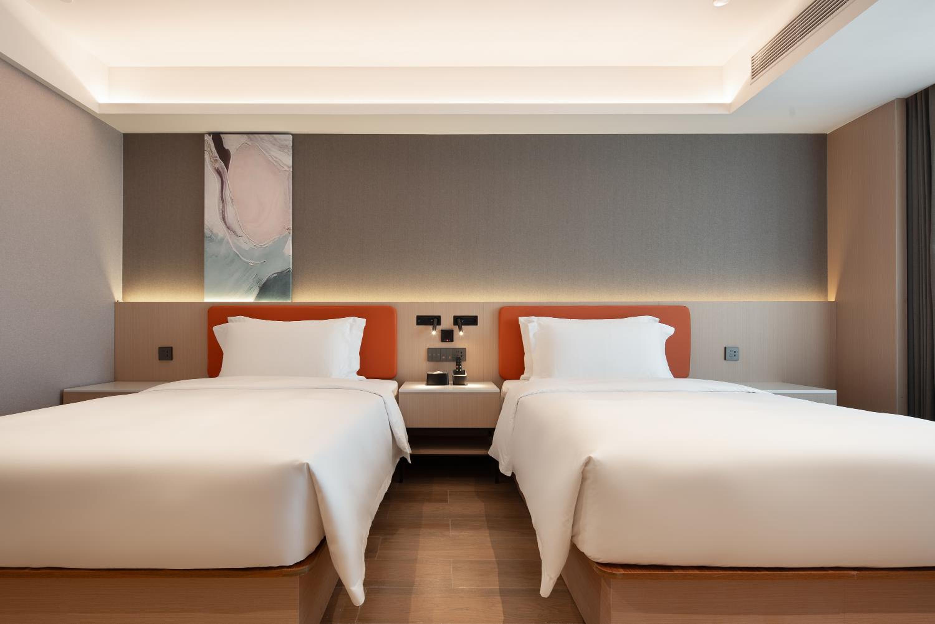Standard Double or Twin Room with Garden View