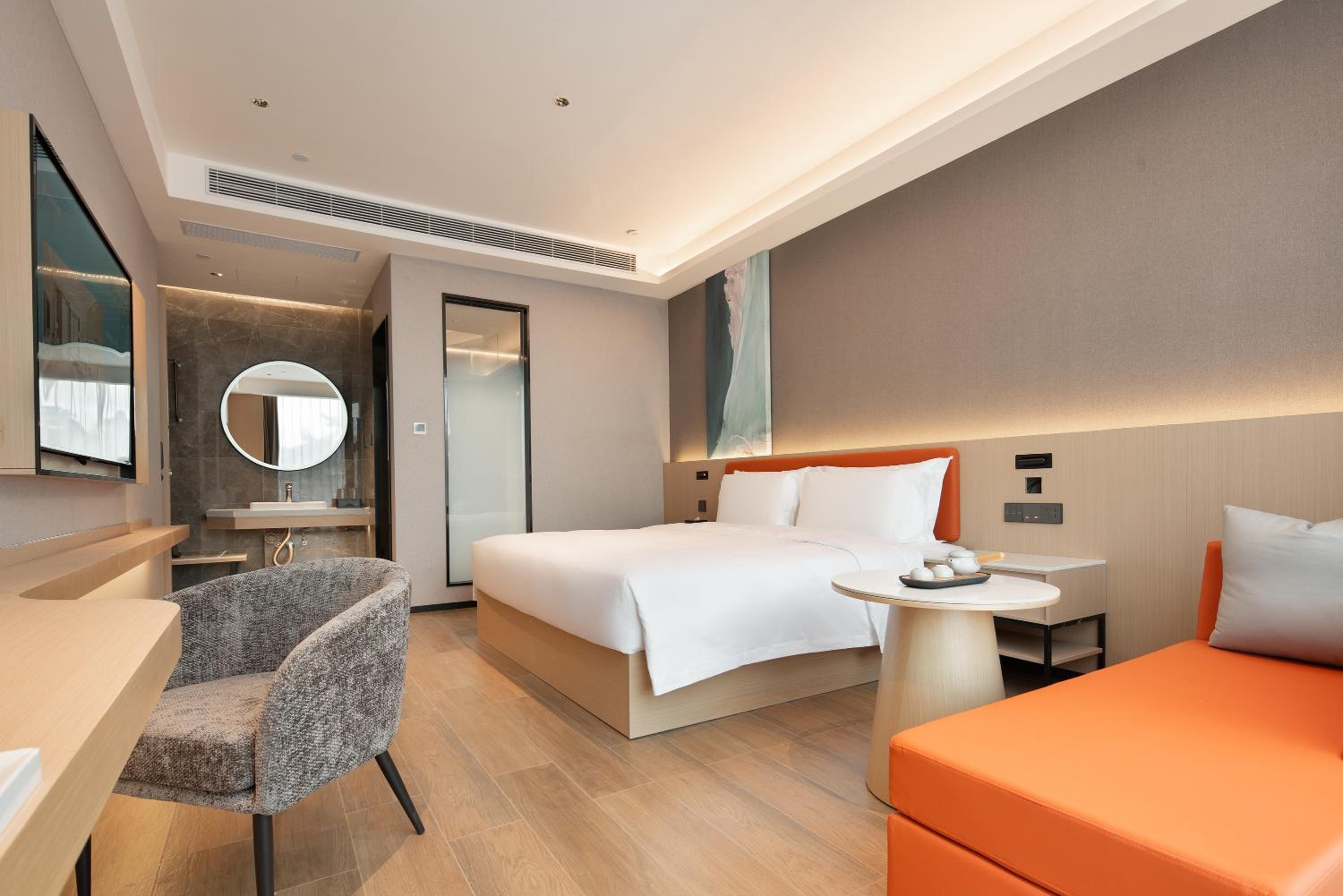Deluxe King Room photo 2
