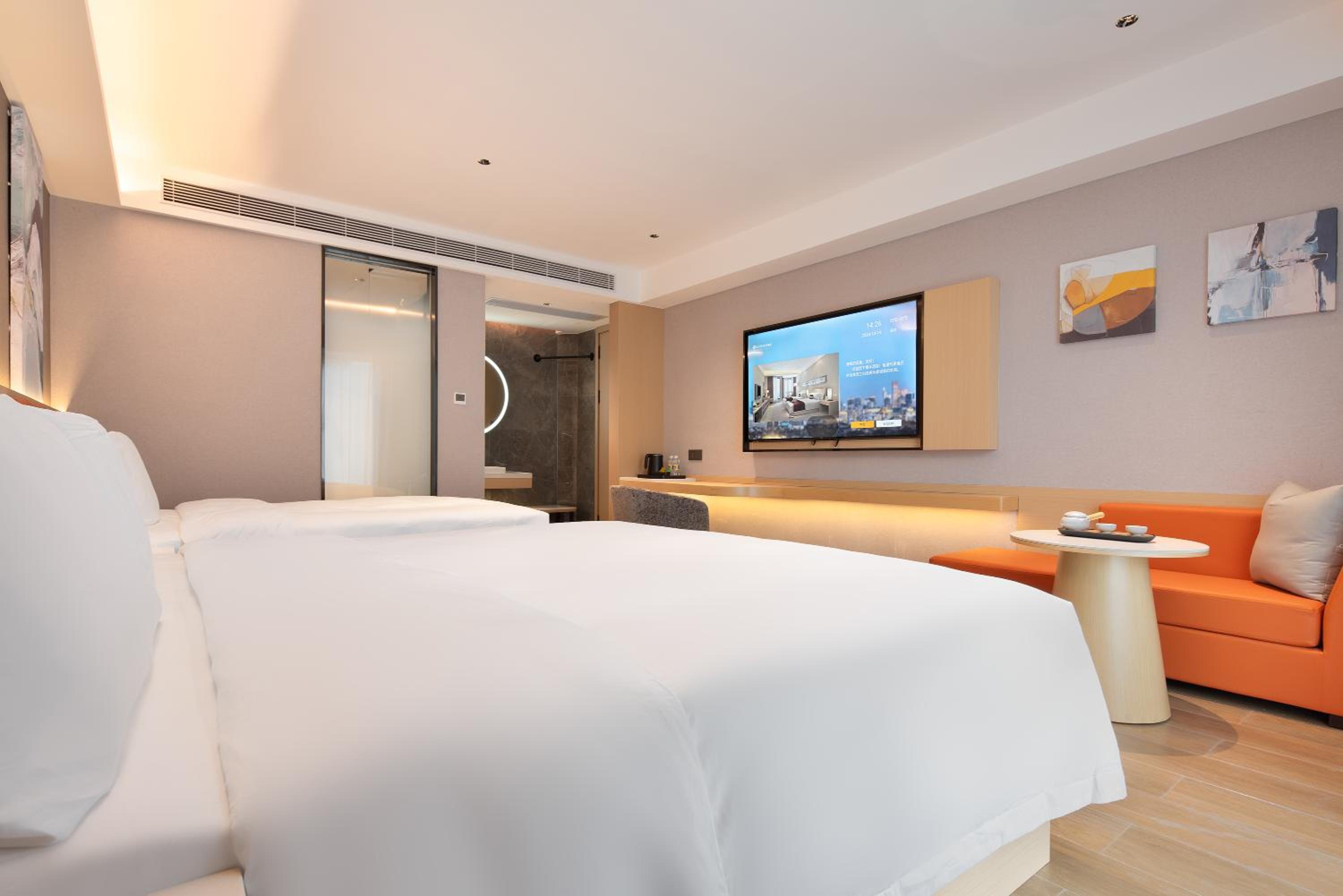 Deluxe Triple Room photo 2