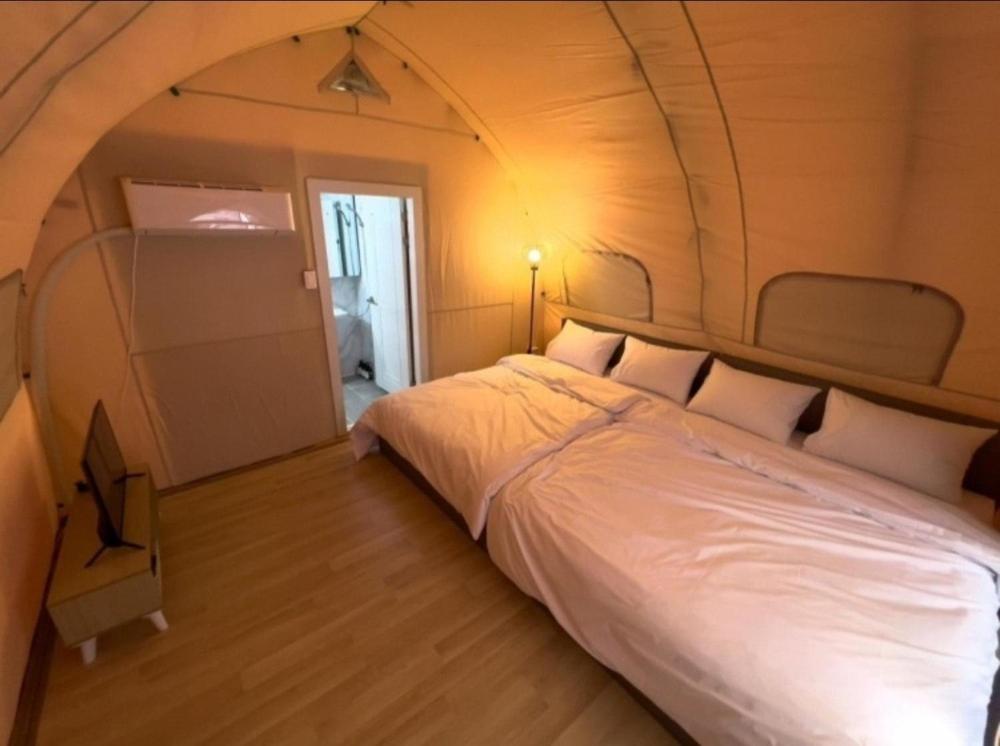 Tent photo 1