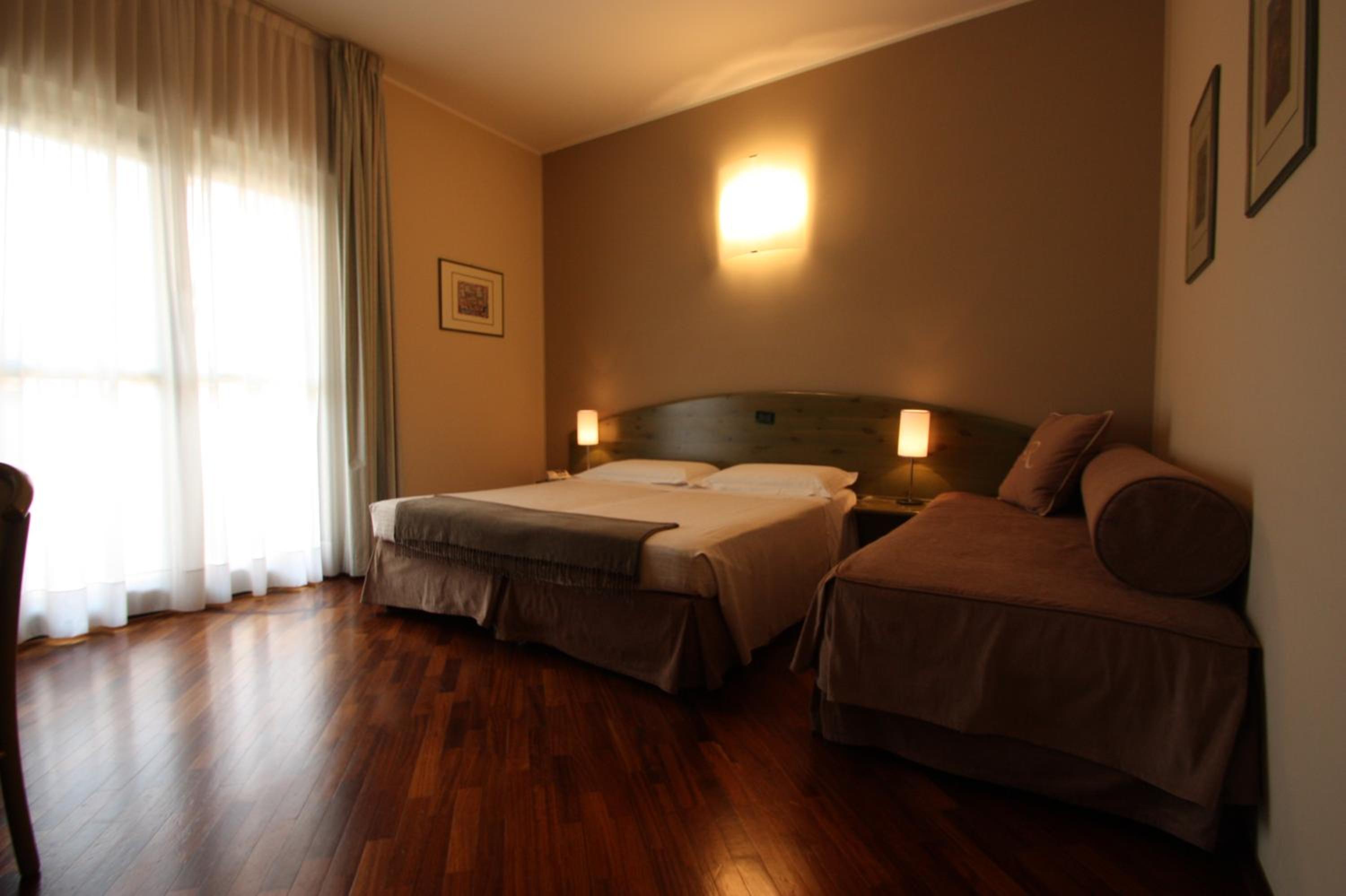 Triple Room photo 3