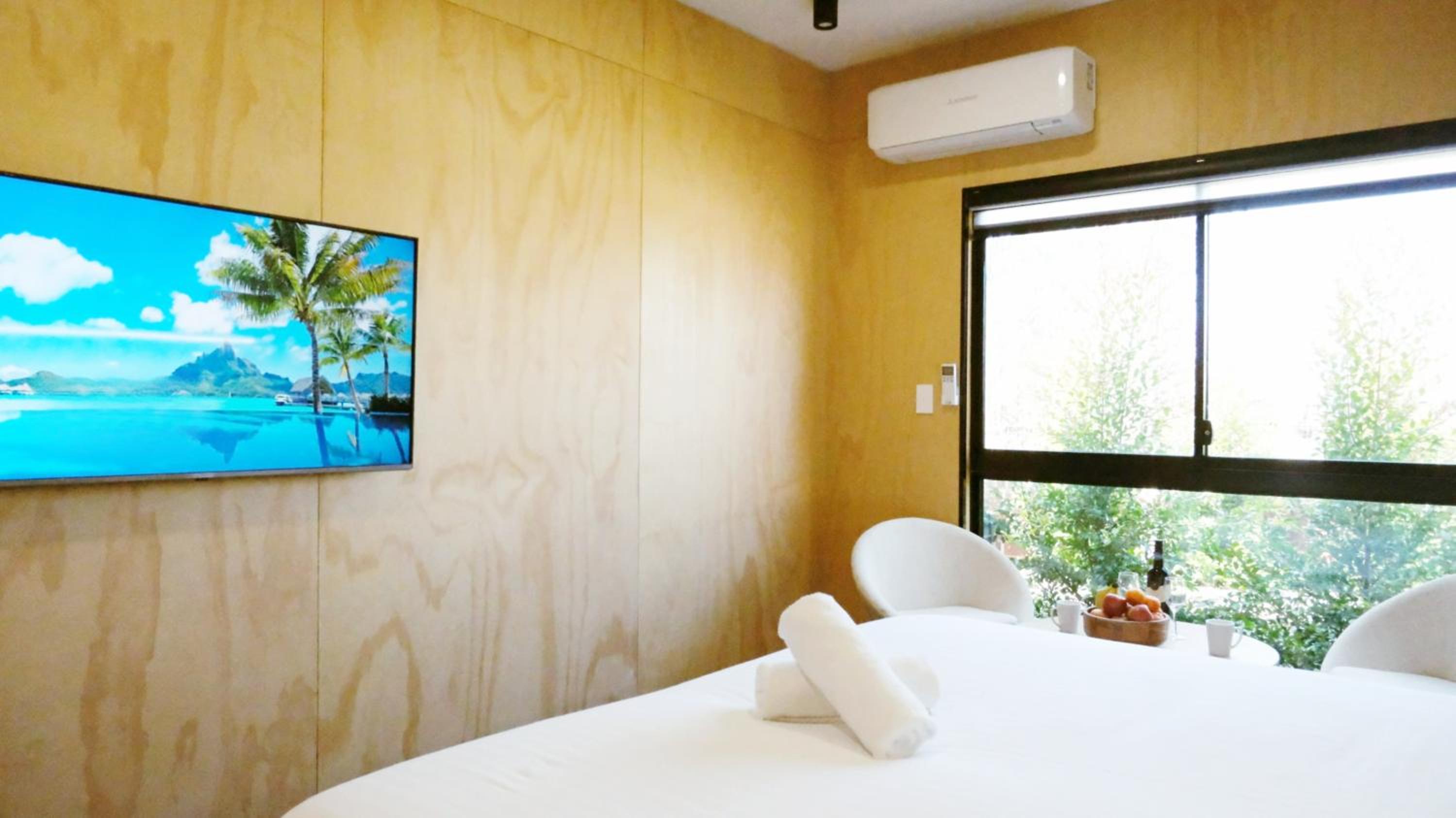King Room - Disability Access photo 2