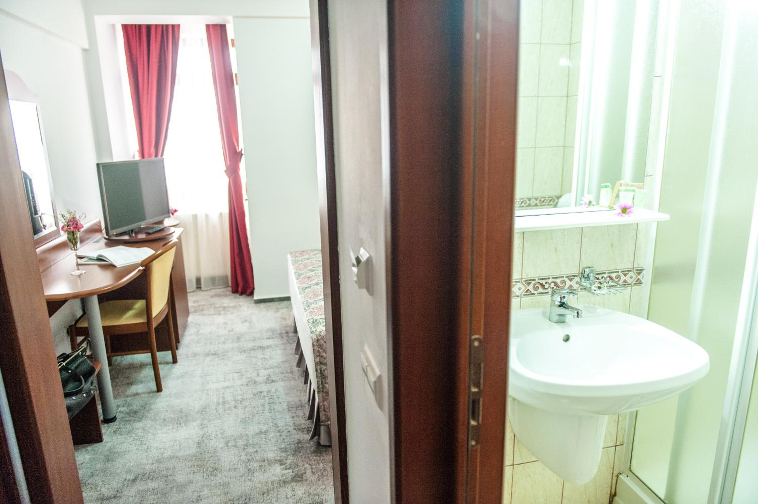 Economy Single Room photo 2
